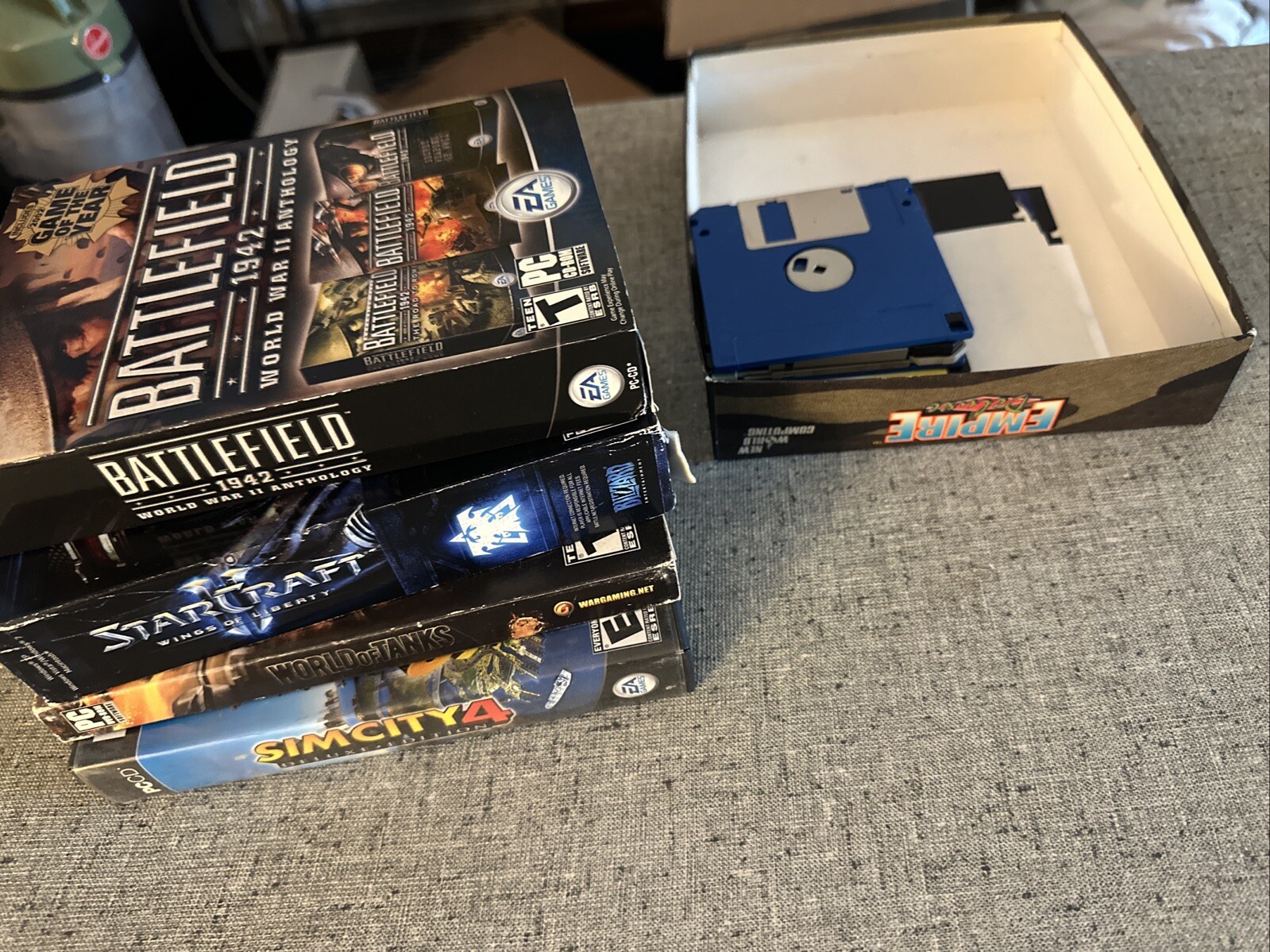 COMPUTER GAME & FLOPPY DISK LOT 5.25 3.5 Random Untested BATTLFIELD WORKD TANKS