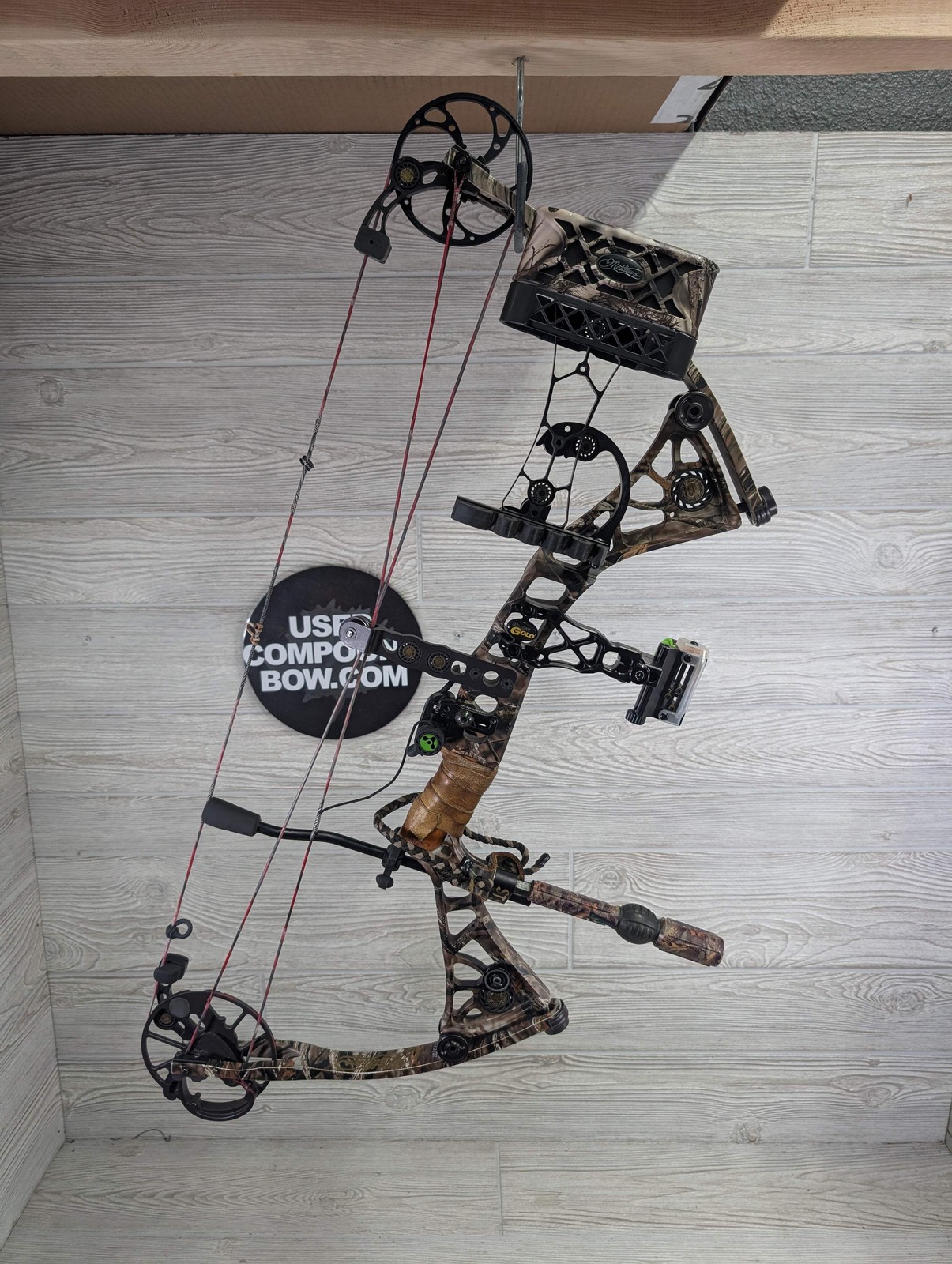 Mathews DXT right hand package 40-70# 27" DL
