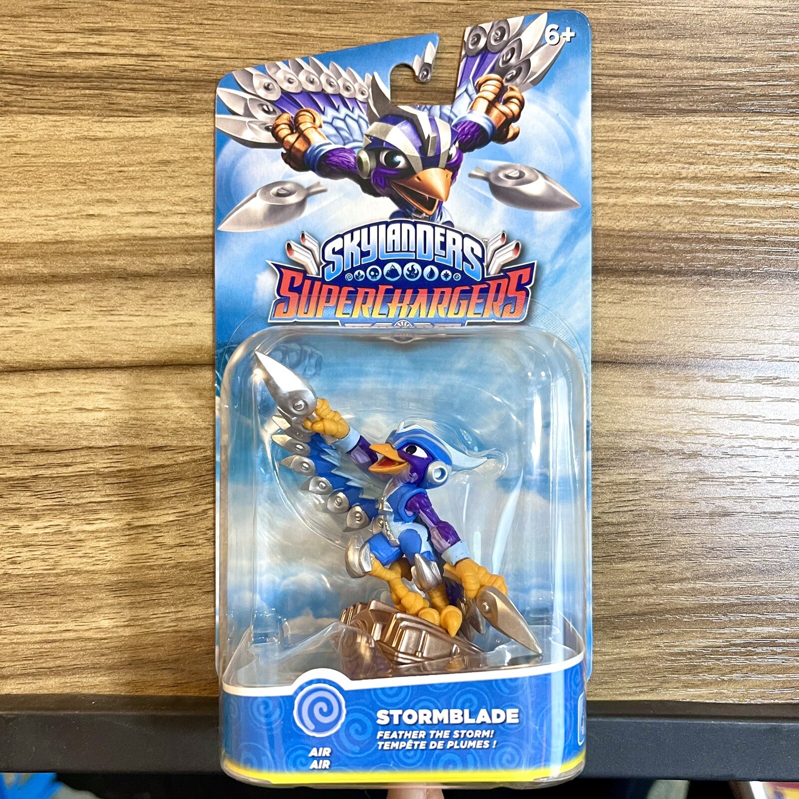 Skylanders SuperChargers Stormblade Brand New