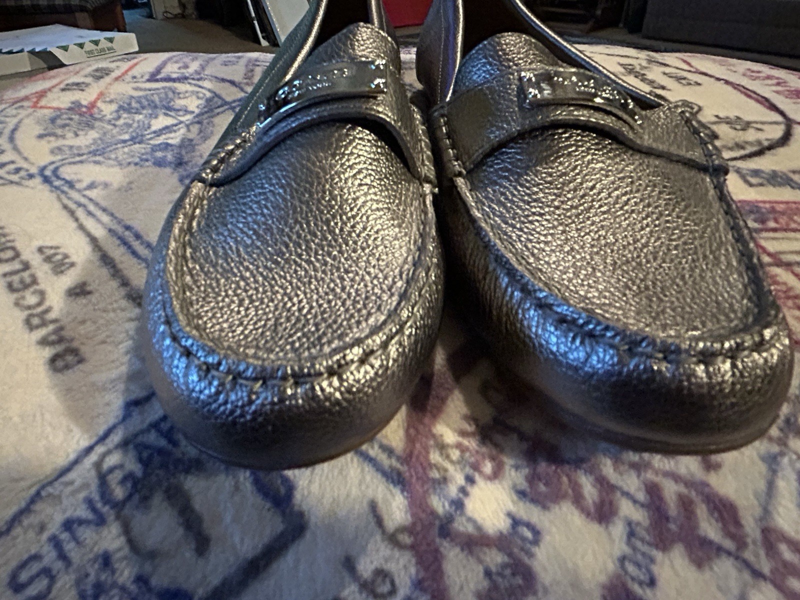 Coach Metallic Silver/Pewter Loafer Flat Leather Size 10 B NWOT