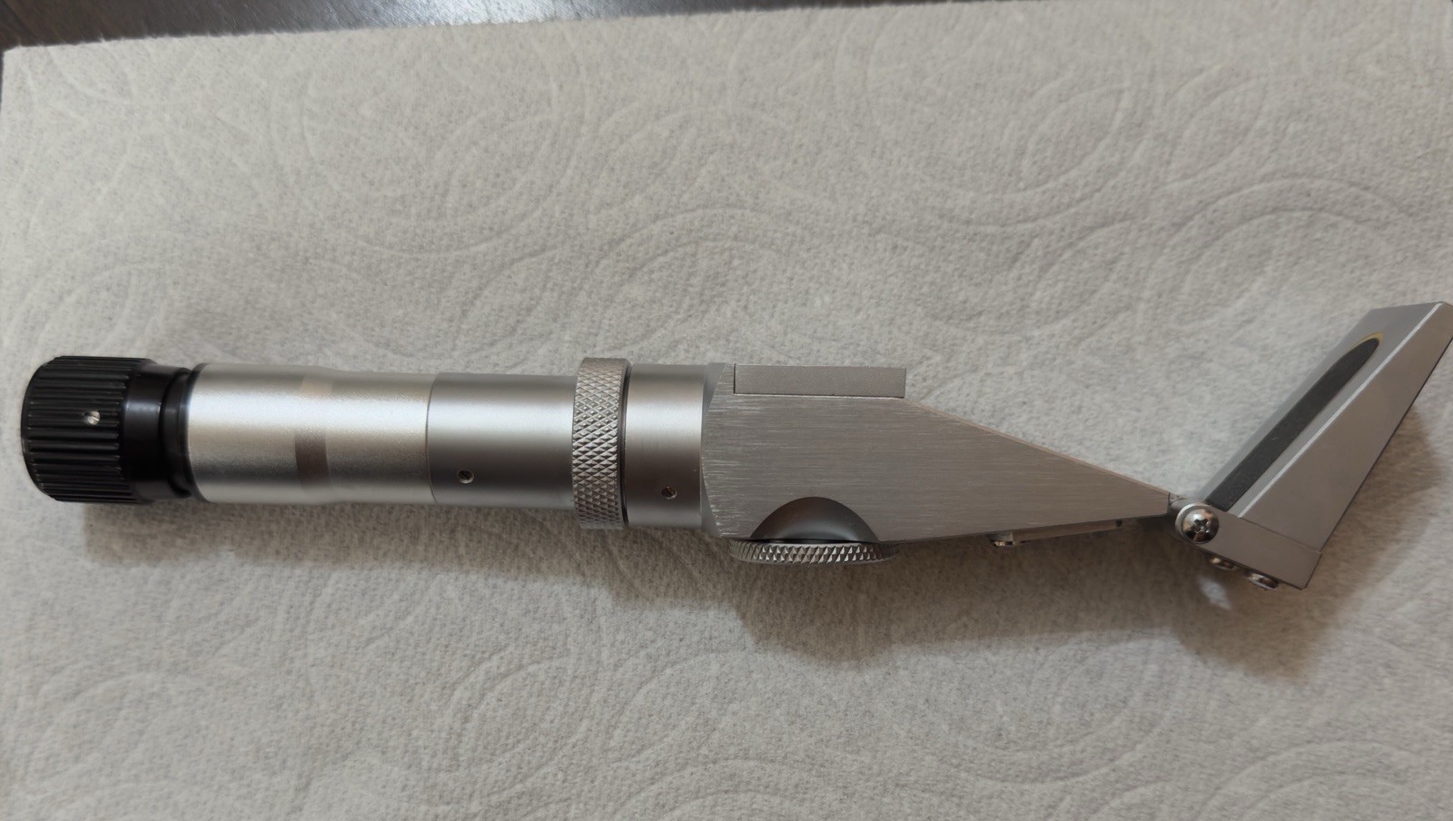 Atago Refractometer 0 - 90%
