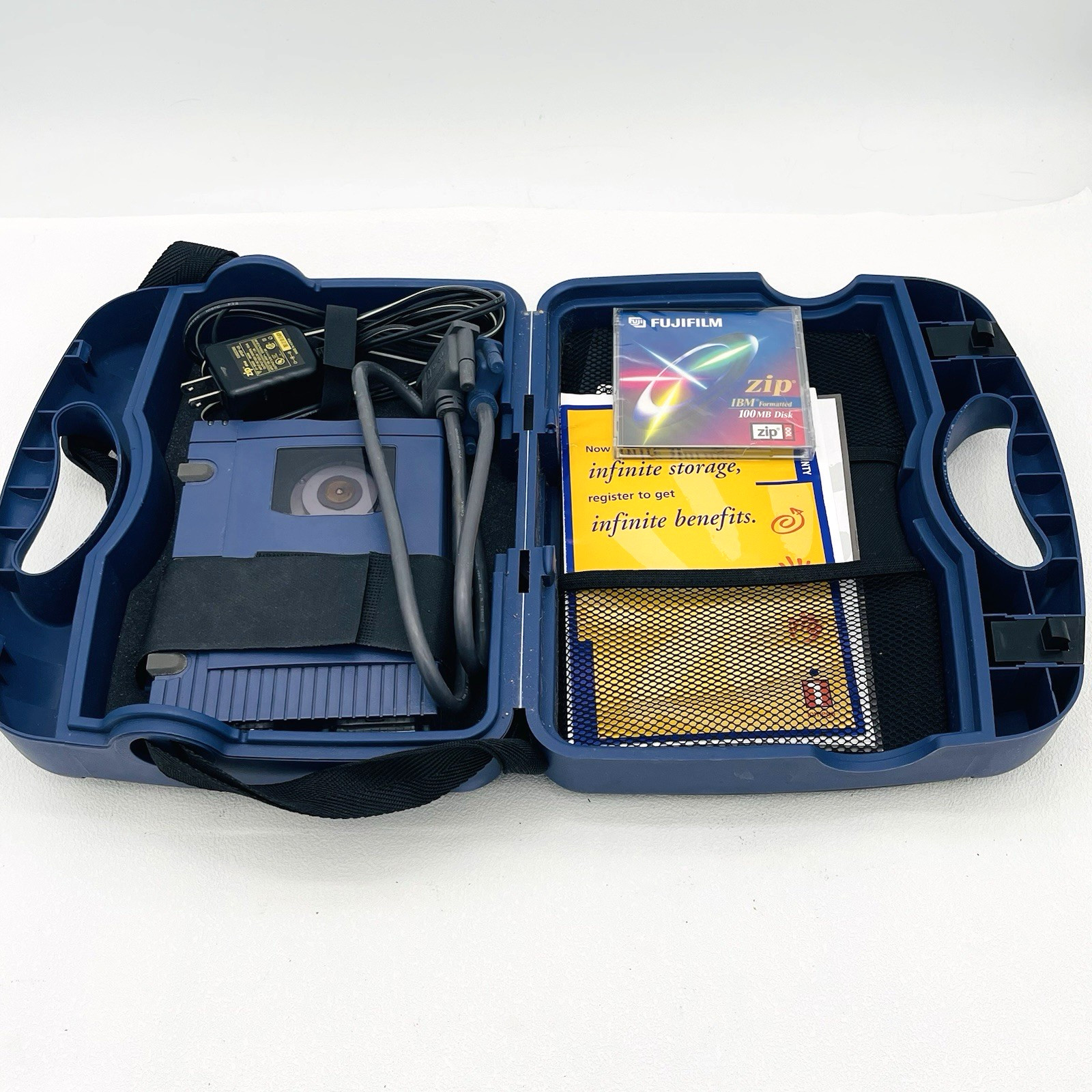 Iomega Zip Drive Z100P2 w/ Genuine Zip Cable Power Supply Install Floppy Case