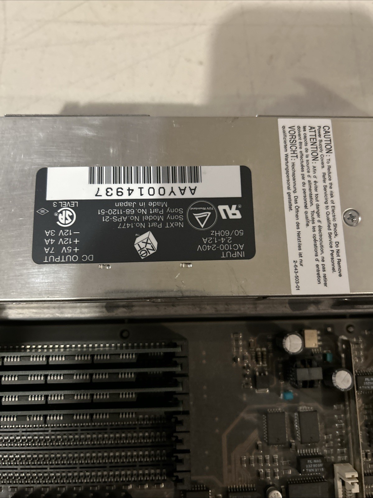 NeXT Computer NeXTstation Mono Model N1100 - Incomplete Powers Up - As Is Read