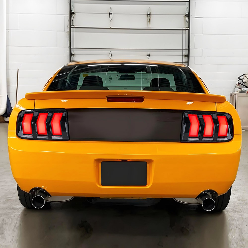 VLAND SMOKED LED Tail Lights For Ford Mustang 2005-09 W/Animation & Sequential