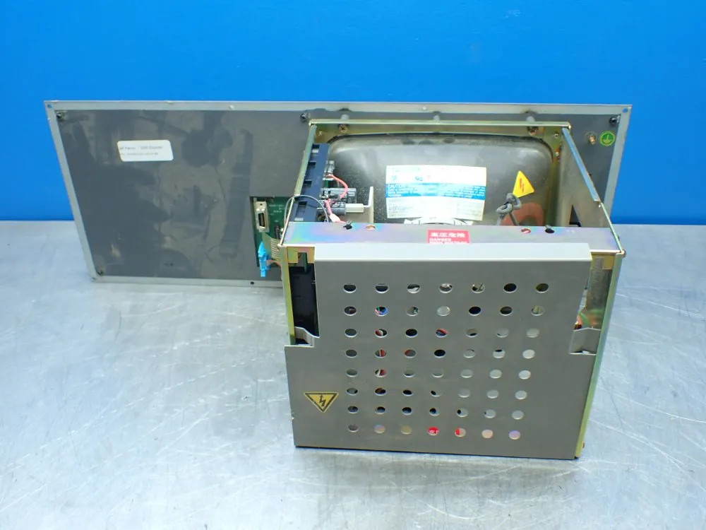FANUC 9" CRT/MDI UNIT OPERATOR PANEL XA02B-0120-CE51#18M