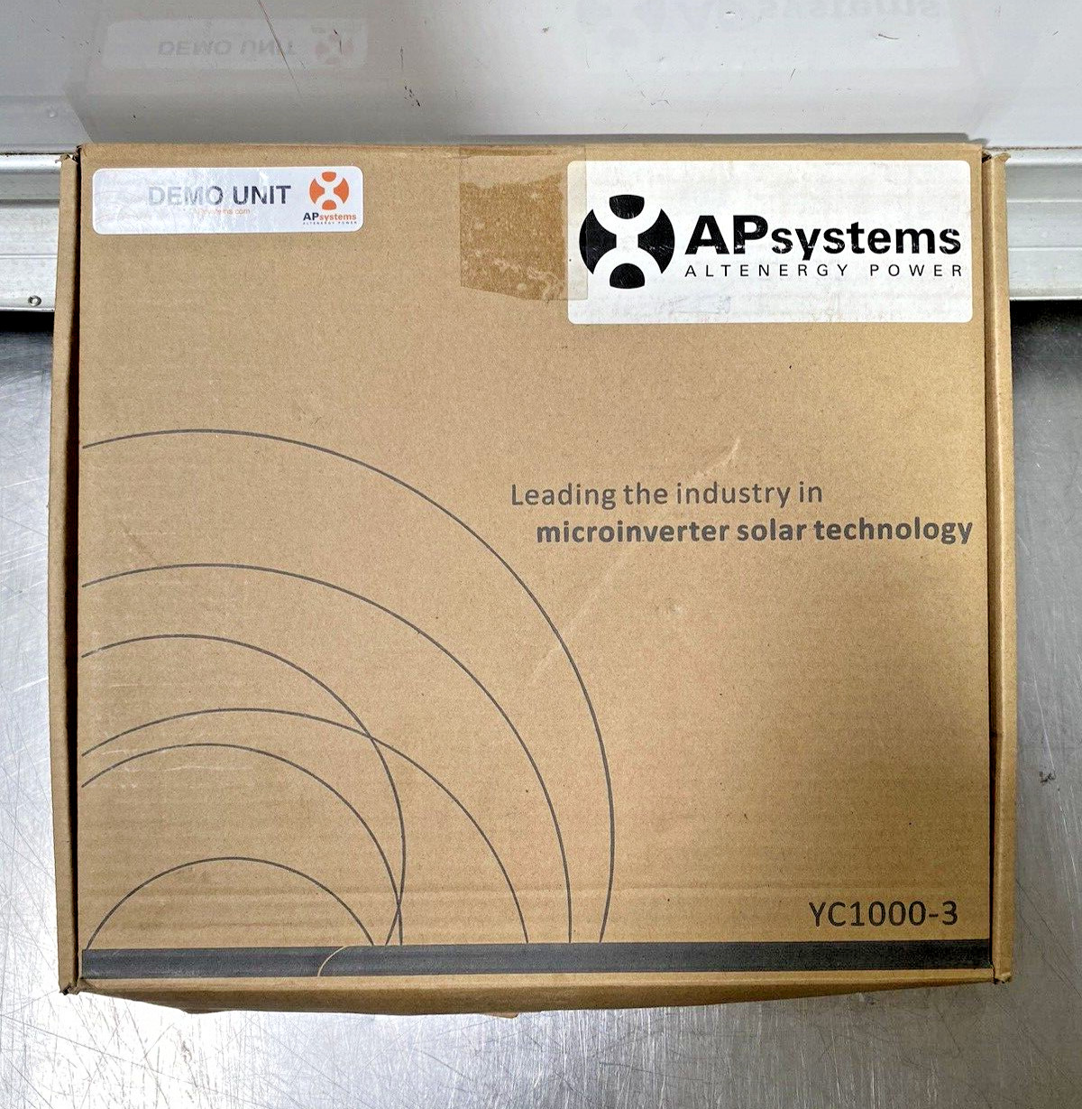 APsystems YC1000-3-480 Microinverter , 3Ph , 277Y , 480V /New