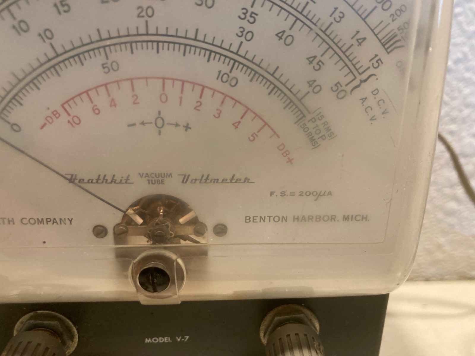 Heathkit Vacuum Tube Voltmeter - Model V-7A