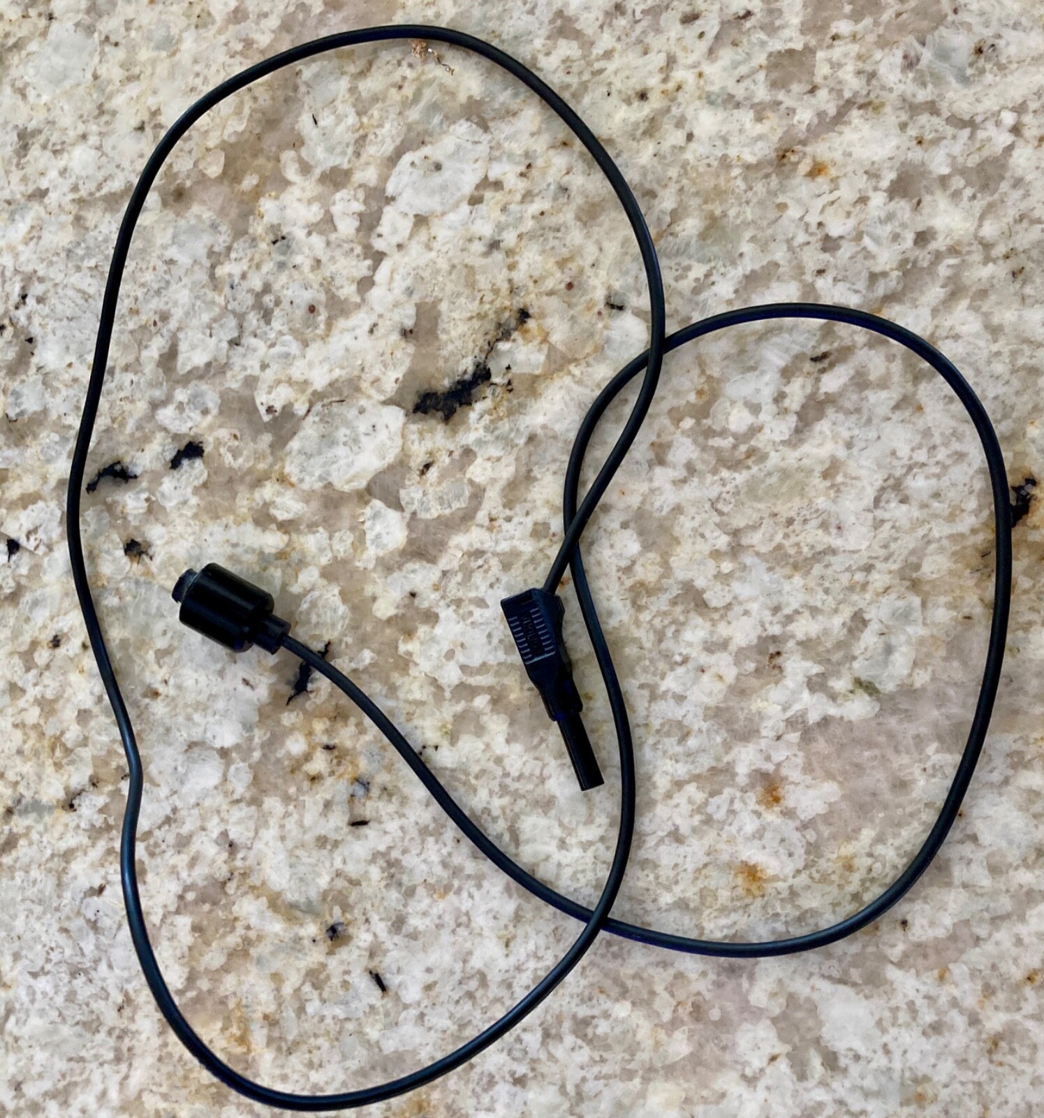 Black Negative Pomona Stackable Sheathed Power Lead (E12590)