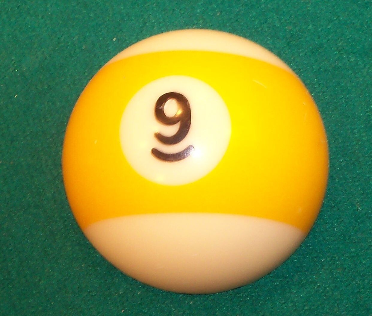APA 8 ball pocket marker #9 ball - lucky number, team number