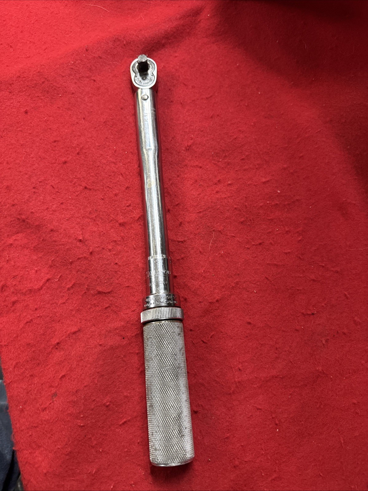 Snap-On Tools QJR2100E 3/8" Drive Click Type Torque Wrench 15-100 Ft. Lbs.