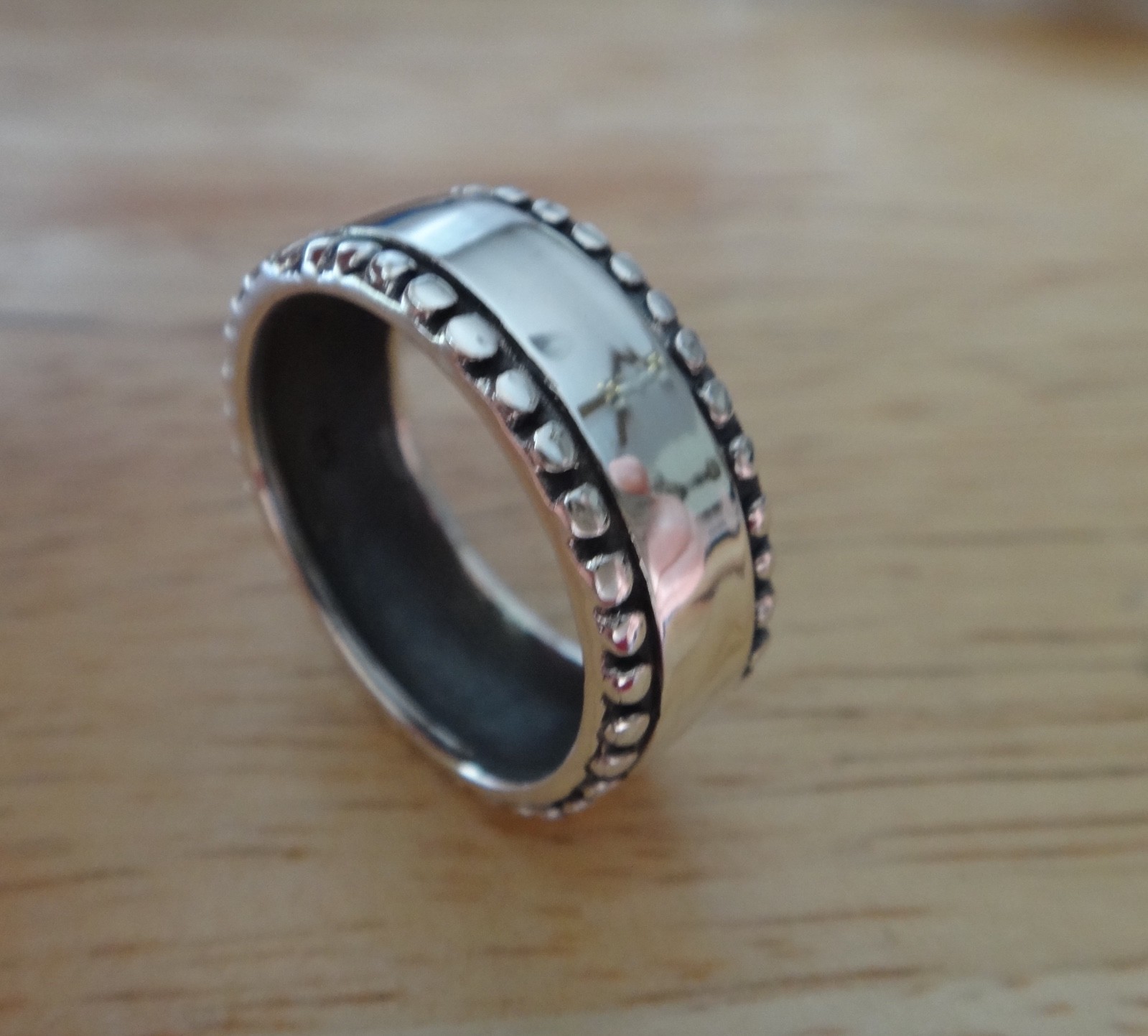size 8 Sterling Silver 7 mm wide Band Dots Edge Ring