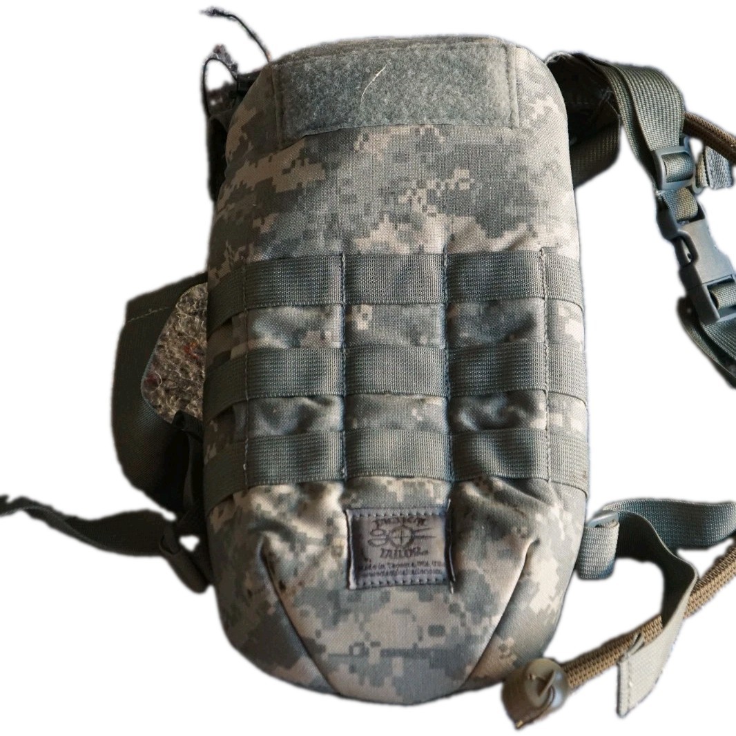 Tactical Tailor 3L Hydration Pack With bladder
