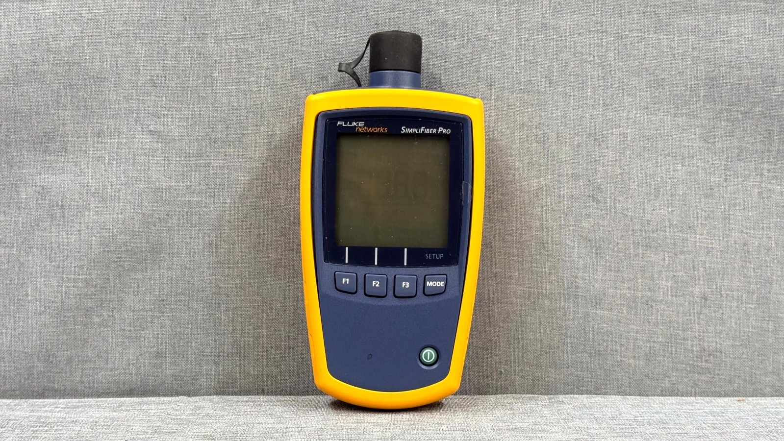 Fluke Networks SimpliFiber Pro Optical Power Meter Handheld Device