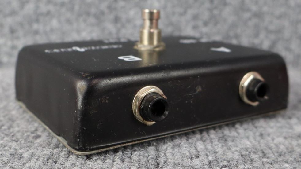 Signal Flex SF-AB Black A / B Switch