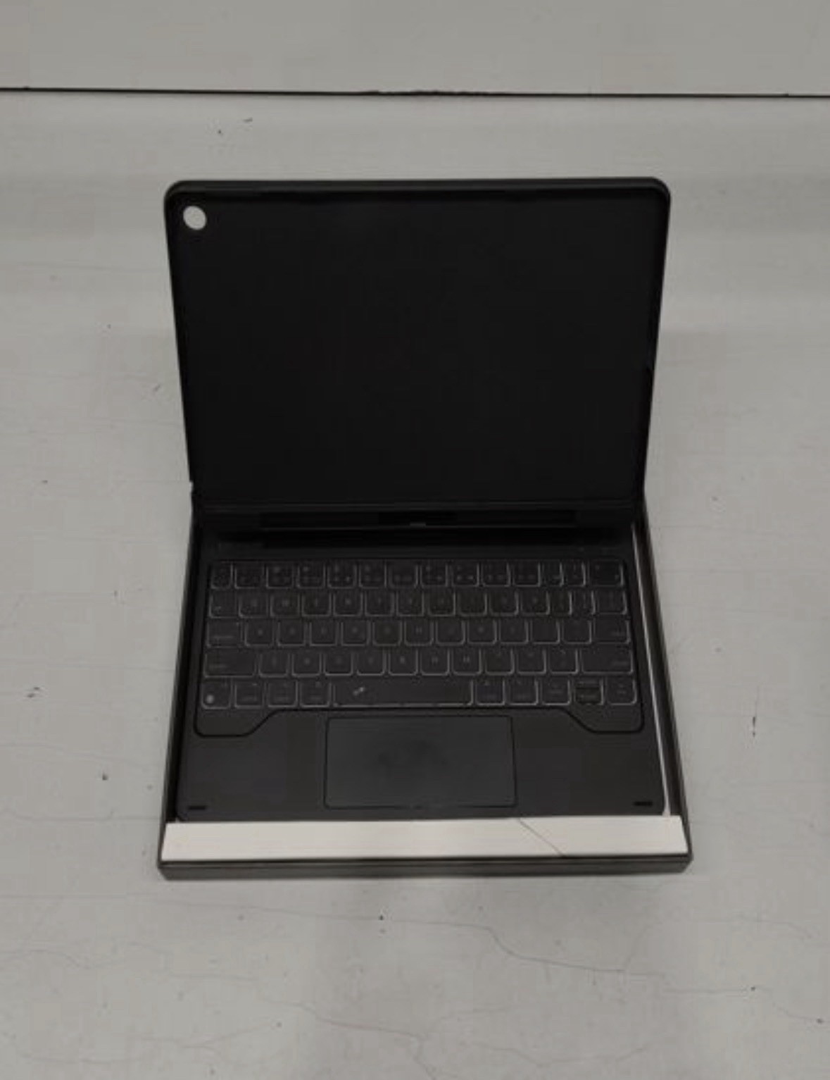 Dexnor for iPad 9th Generation Case with Keyboard Floating Cantilever Black