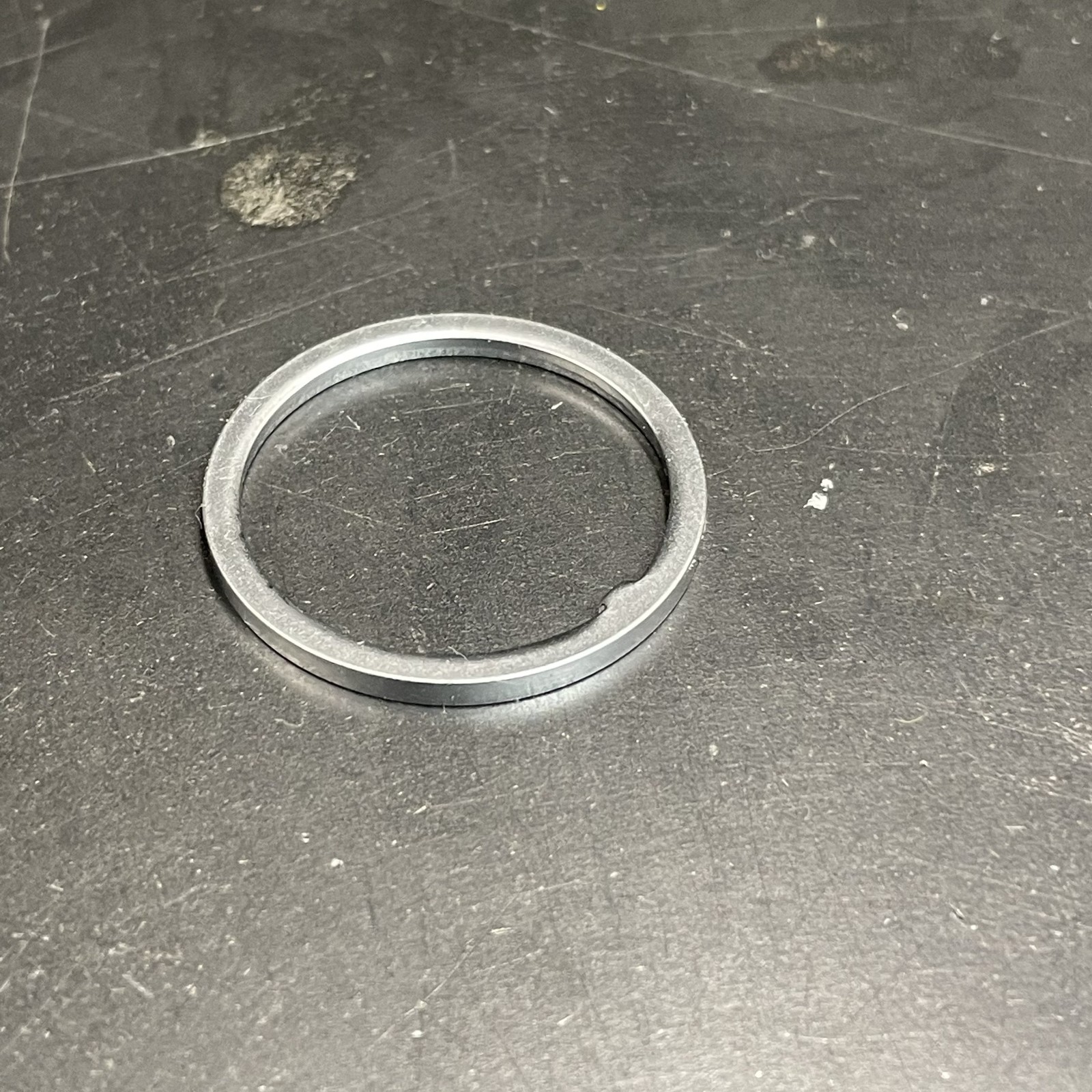 Shimano 105 1050 1" Threaded Headset - BC - Used