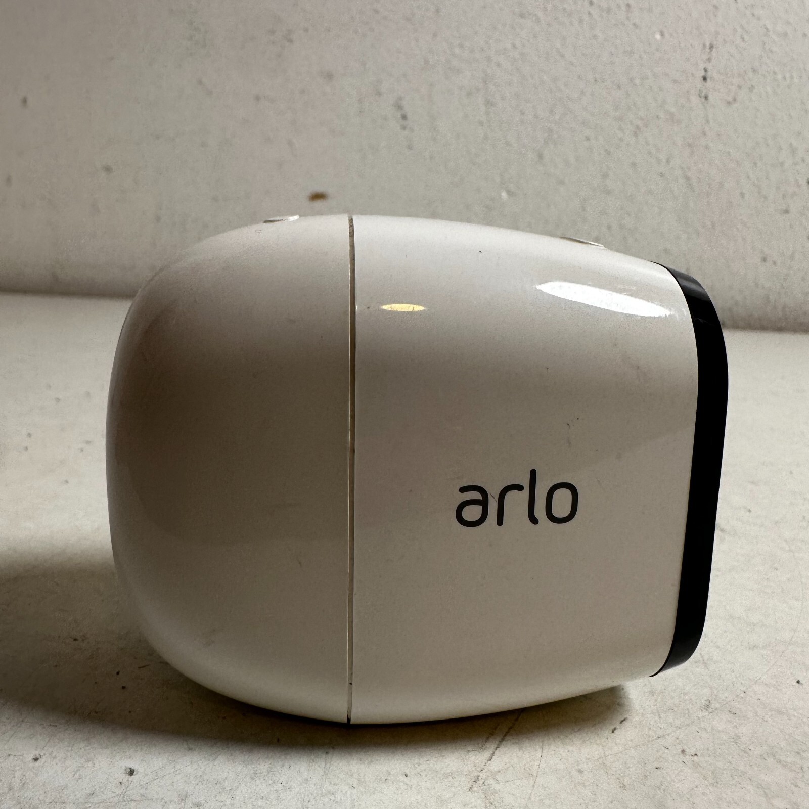 NETGEAR Arlo Pro VMC4030 White Night Vision Wireless Security Camera -NO BATTERY