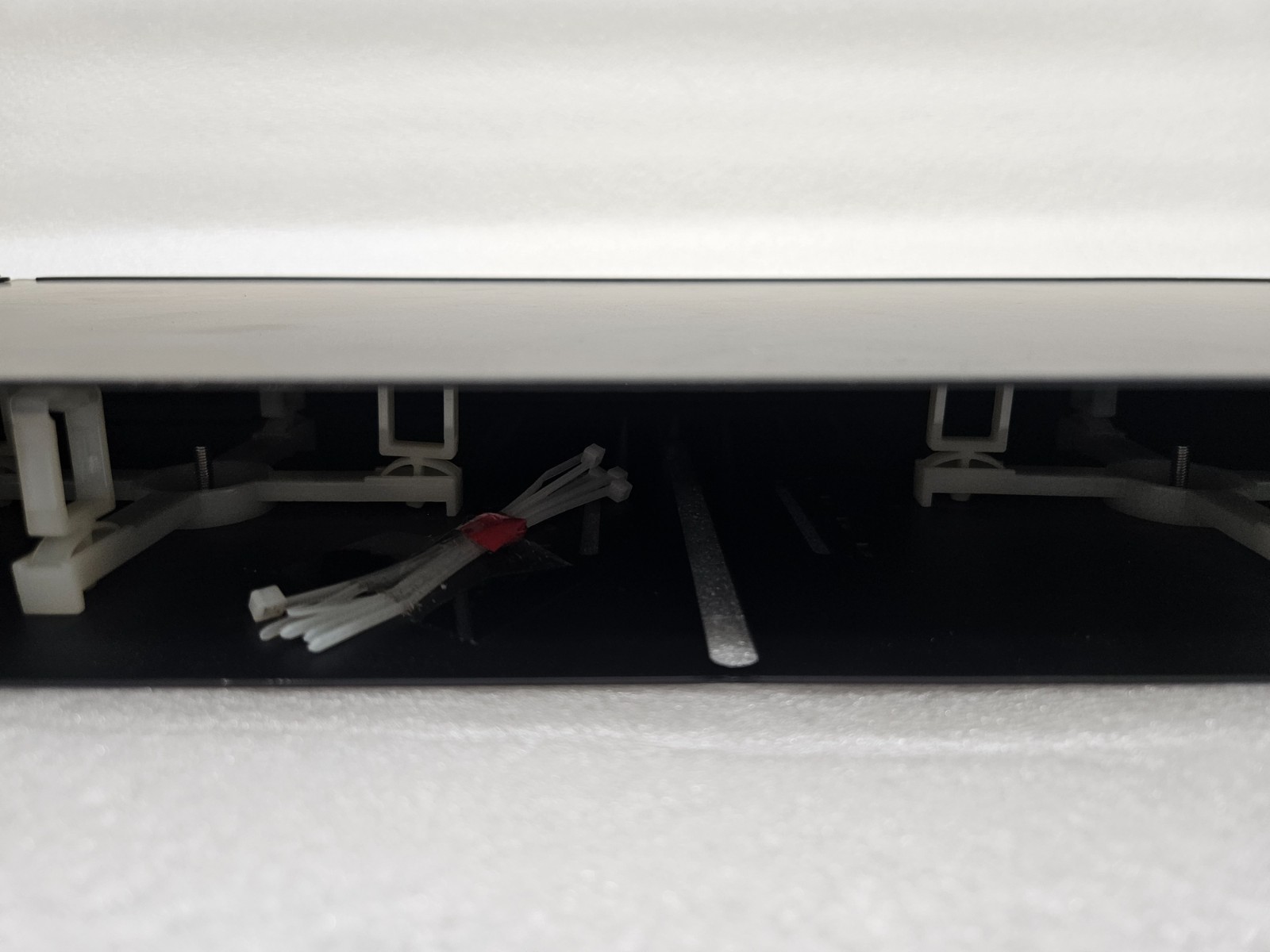 HELLERMANNTYTON FBPSBKL-SCKKDX-16VFS Fiber Patch Panel