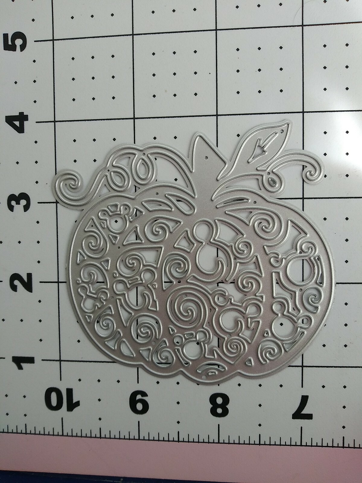 Universal Thin Metal Die Cut Tool Disney Mickey Mouse Thanksgiving Pumpkin Hallo