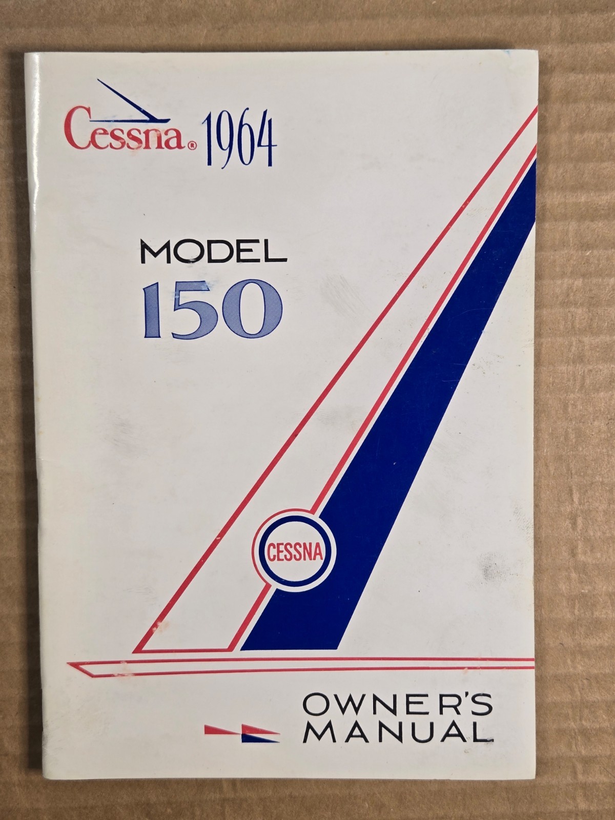 CESSNA 150 Airplane Aircraft Owner's Manual 1964  -  Good Condition
