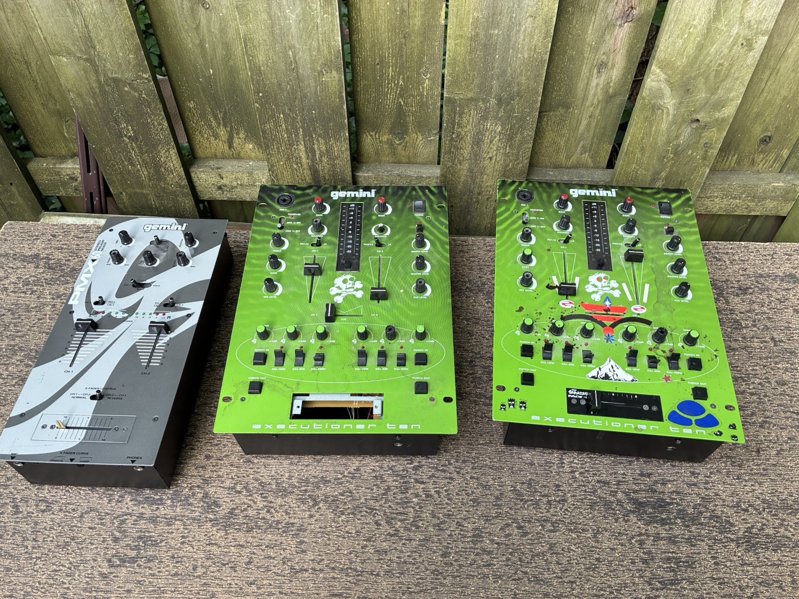 Gemini Executioner Ten KL-10 DJ Mixer - Green for parts , PMX 60  lot