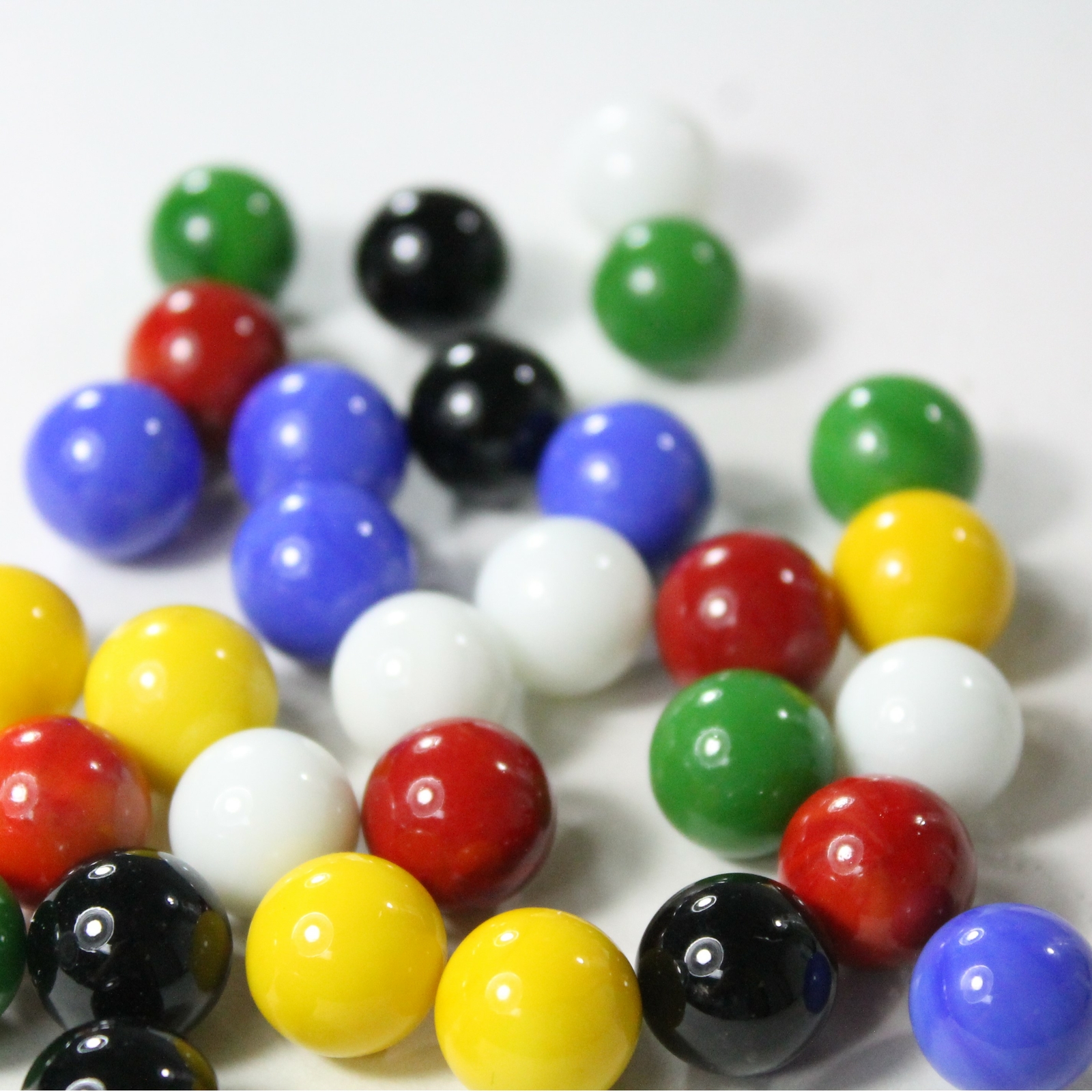 Mega Games Glass Replacement Marbles-[Set of 60], 14mm, 10 Each Color, Standard