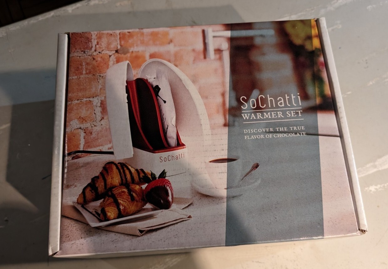 Chocolate Warmer Set - White And Red New in the Box Fondue Sochatti