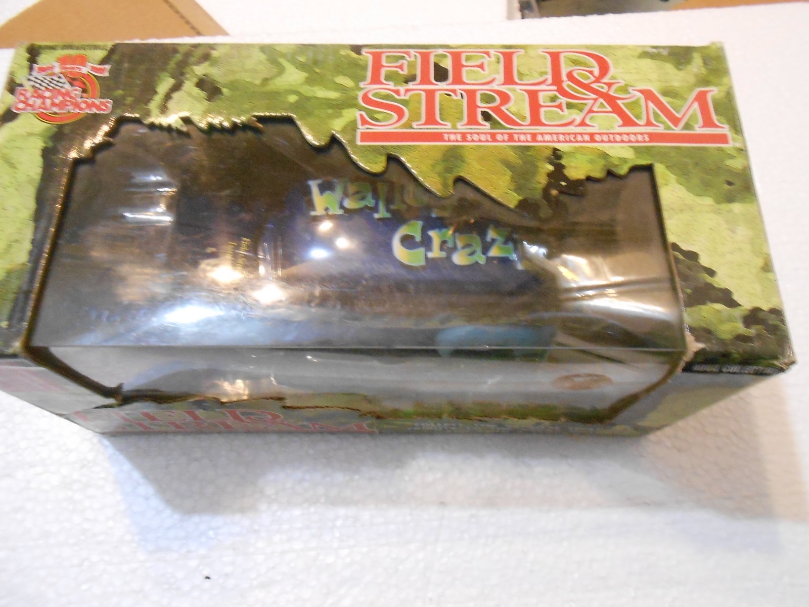 RACING CHAMPIONS FIELD AND STREAM #2