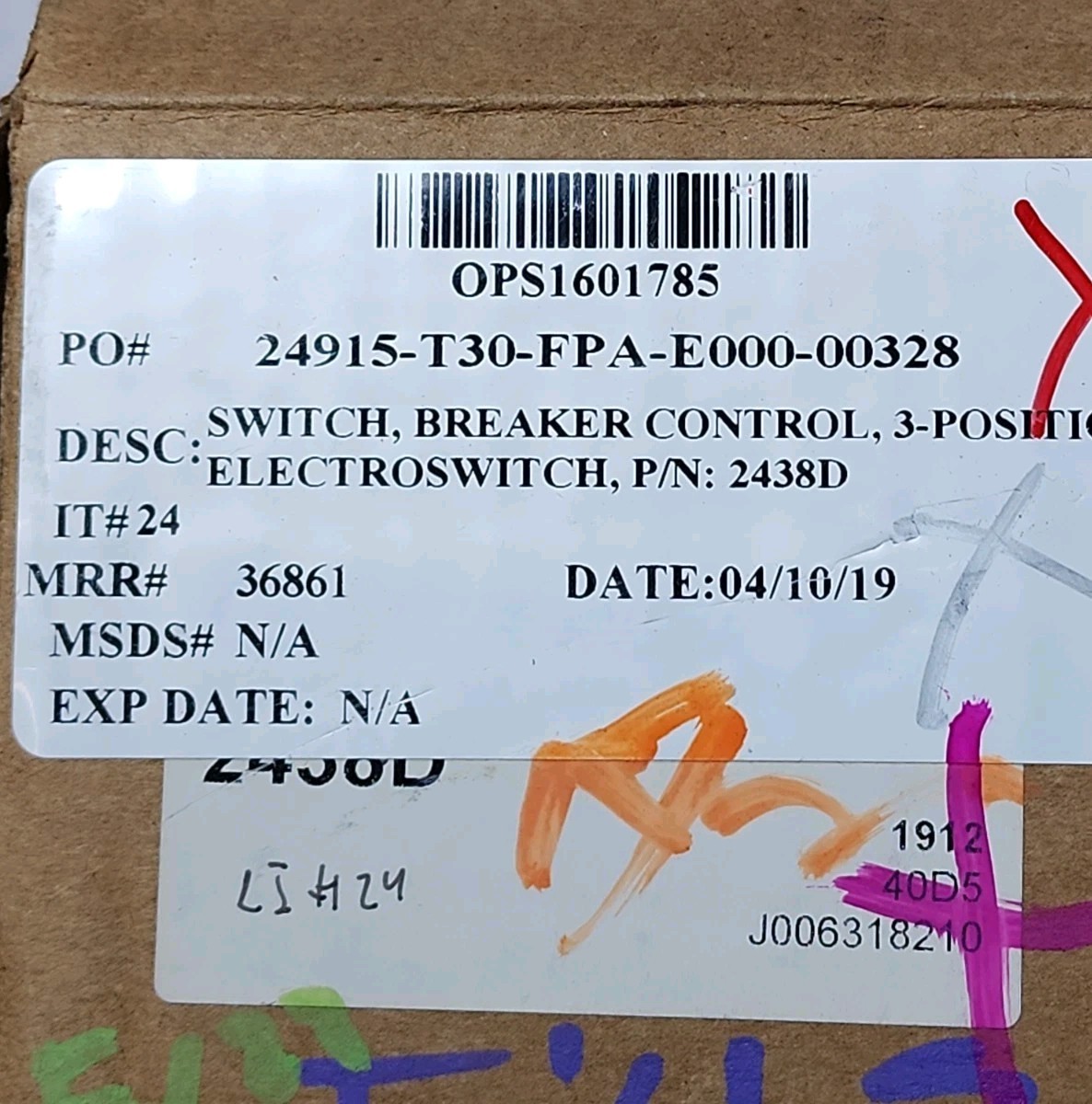 Electroswitch 2438D Circuit Breaker Control Switch Series 24 3-Position NIB