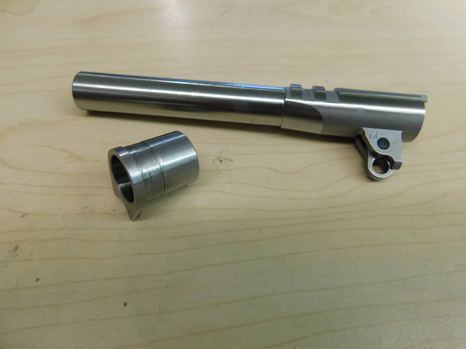 REMINGTON 1911 BARREL (REMB11) 45ACP 5IN MATCH STS UNRAMPED W/ Bushing    (R243)