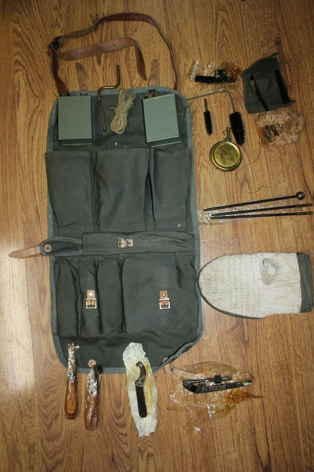 Original Post WW2 German Yugoslavian 8mm Rifle Gunners Cleaning Tool Kit USED