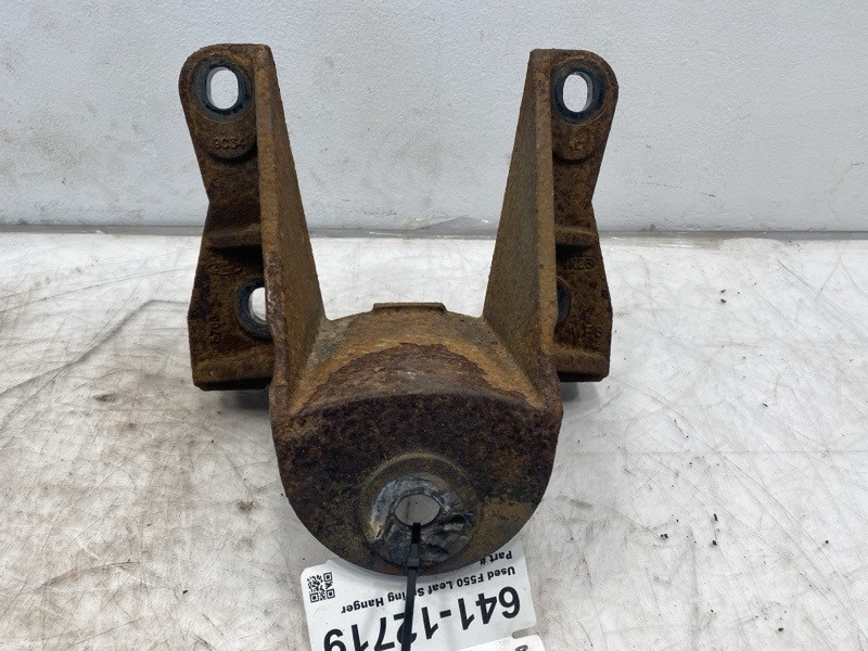 2015 Ford F550 Suspension Bracket (641-12719)