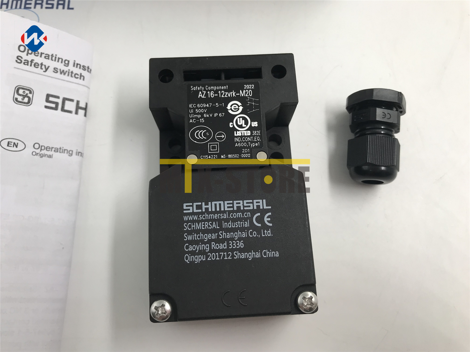 1PCS NEW BDAND SCHMERSAL Limit Switch AZ16-12ZVRK-M20