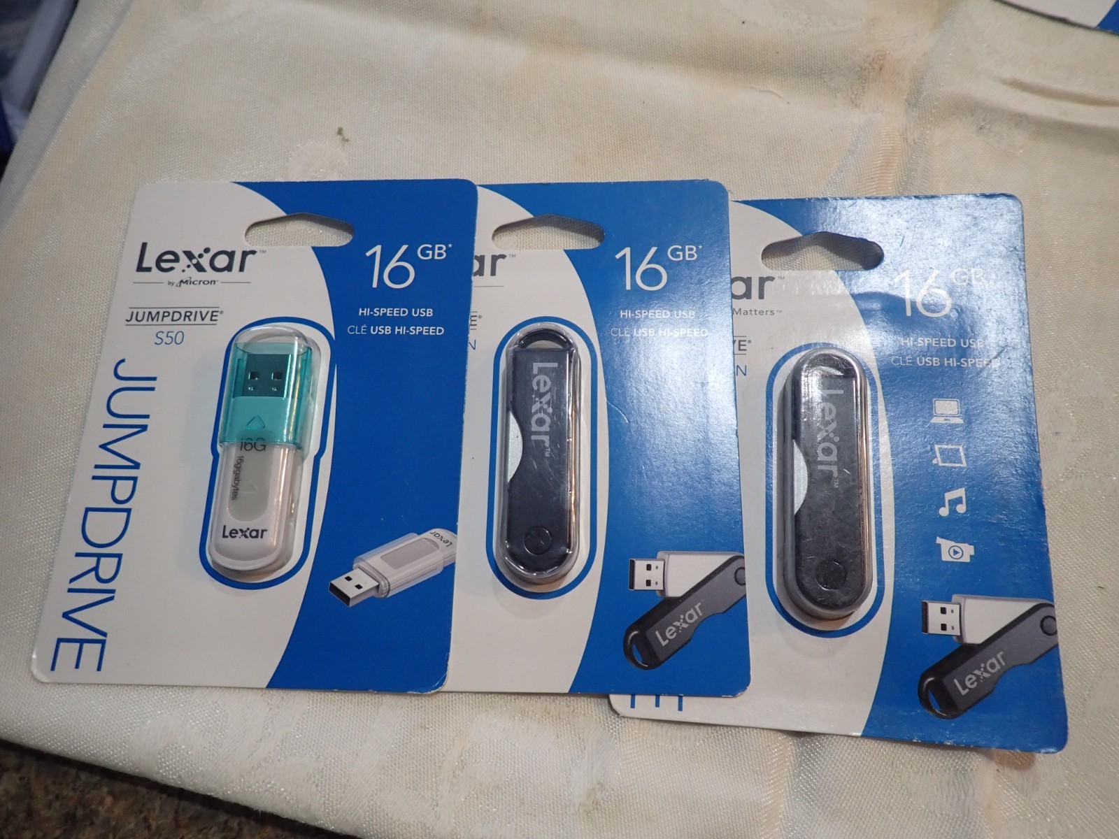 Lexar 16GB JumpDrive - 1 is S50 and 2 are Twistturn - NEW