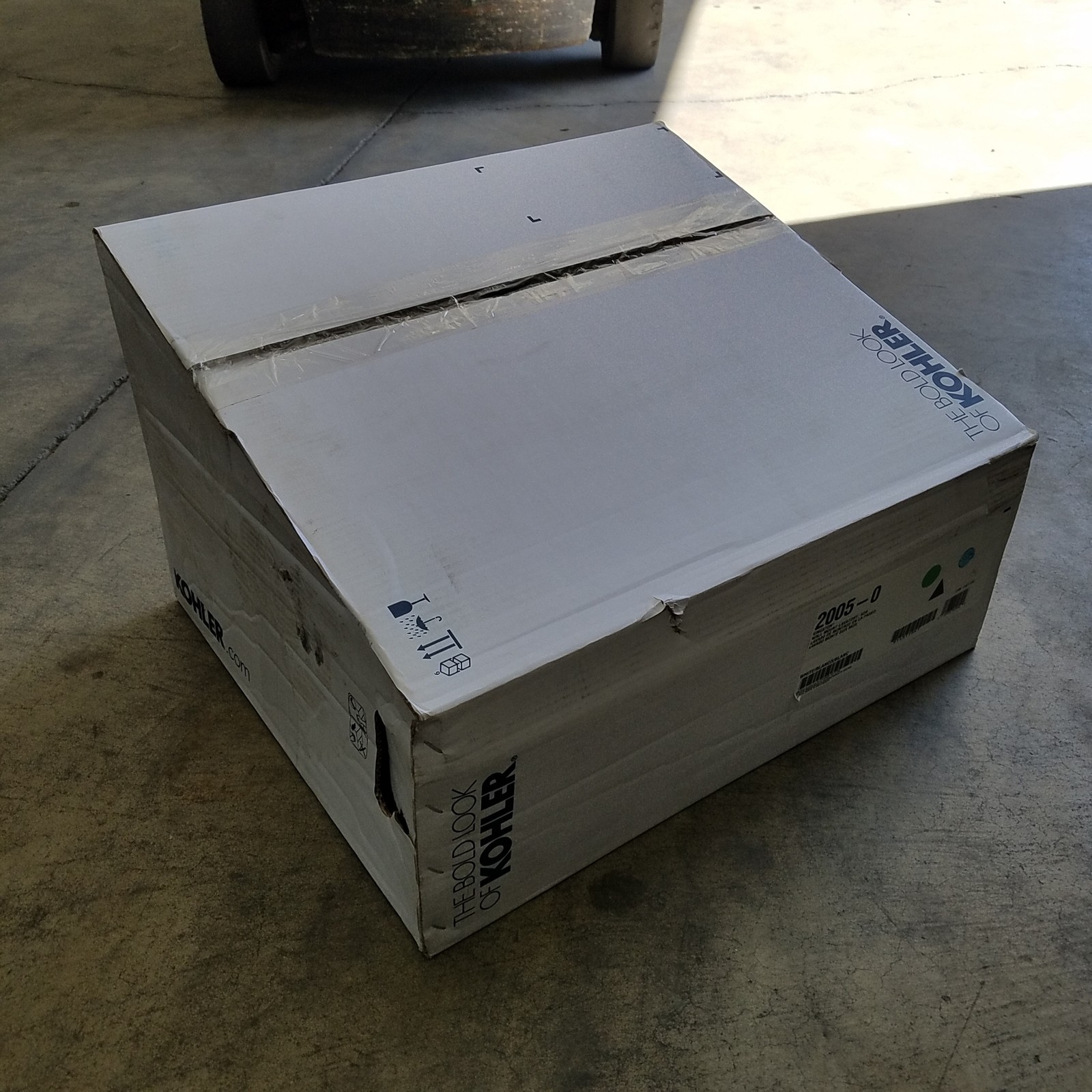 Kohler 2005-0 Wall Mount Bathroom Sink, White - NEW