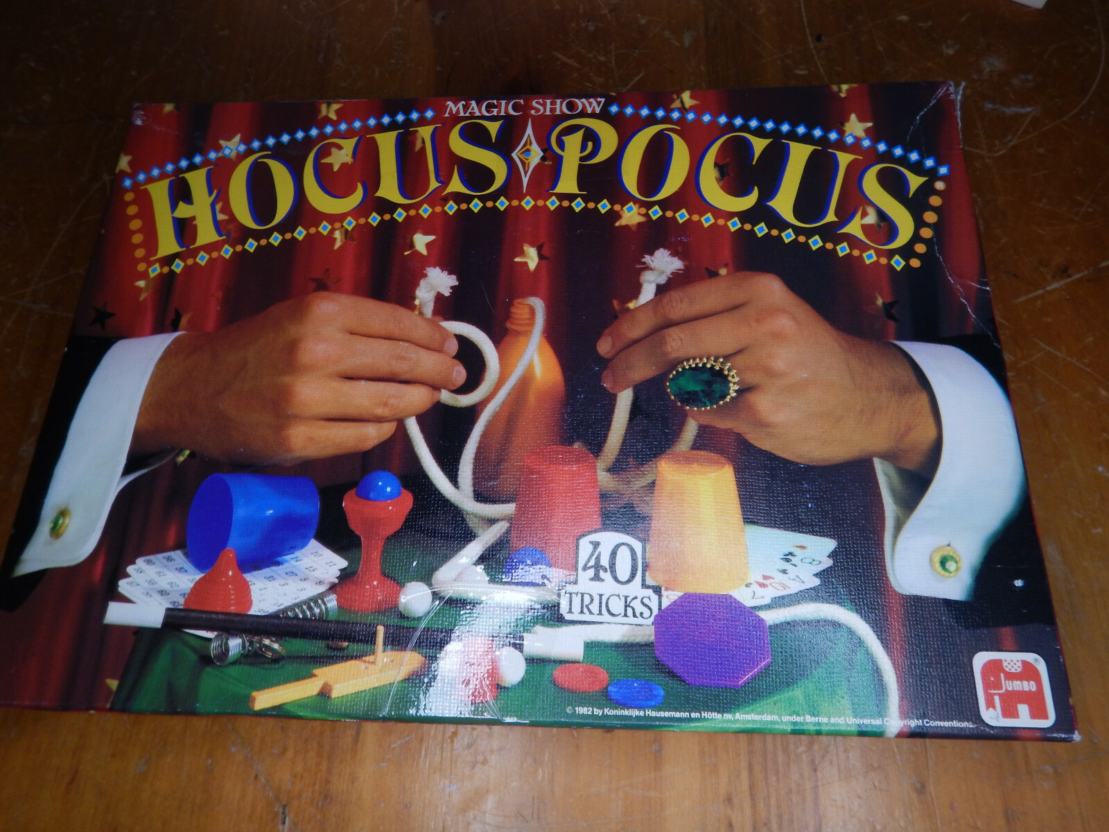 1982 Hocus Pocus Magic Show Kit Game Toy Jumbo Conjuring 40 Tricks Vintage 582