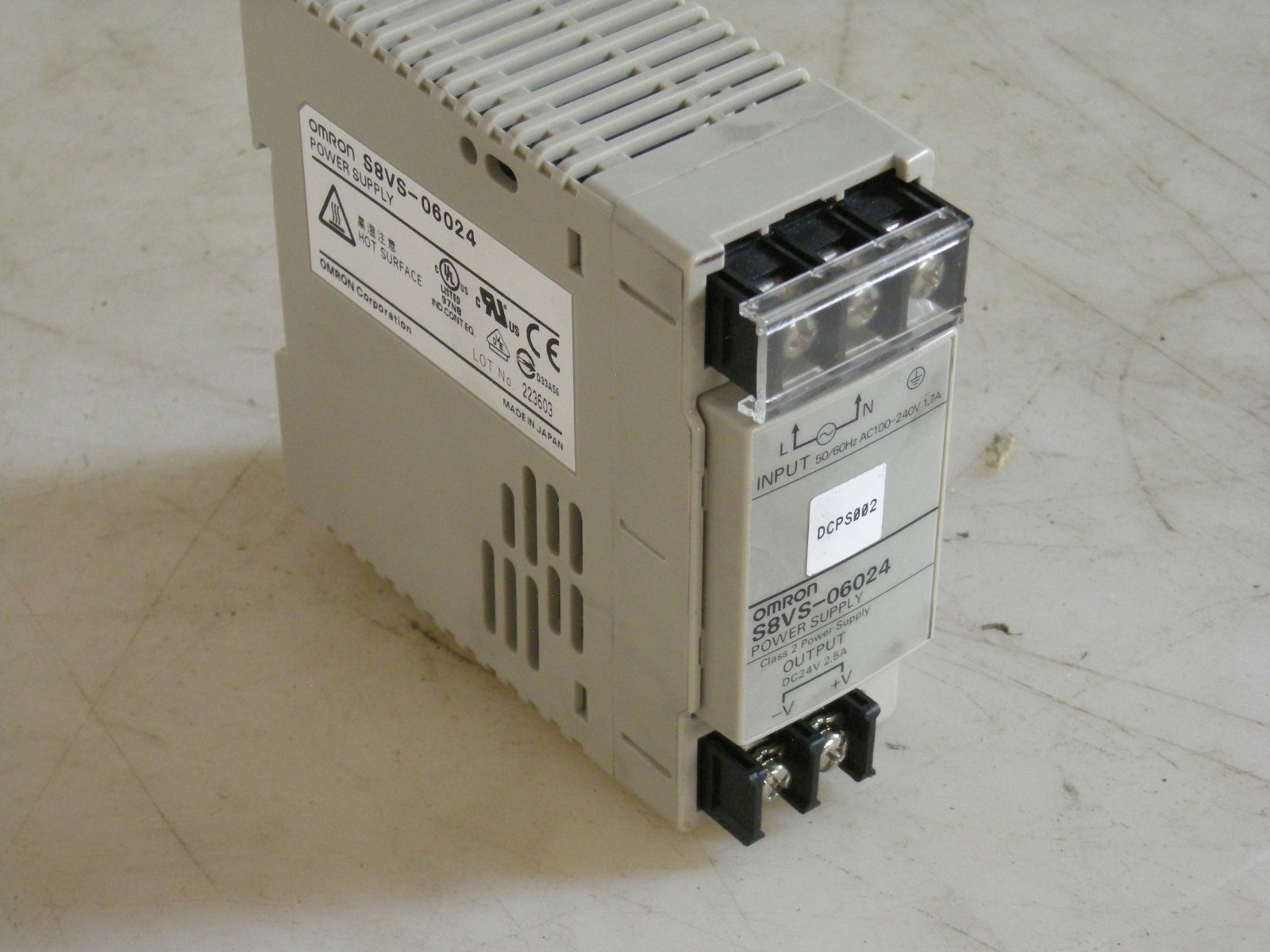 Omron S8VS-06024 Power Supply , 24 VDC, 2.5A Output 100-240VAC Input