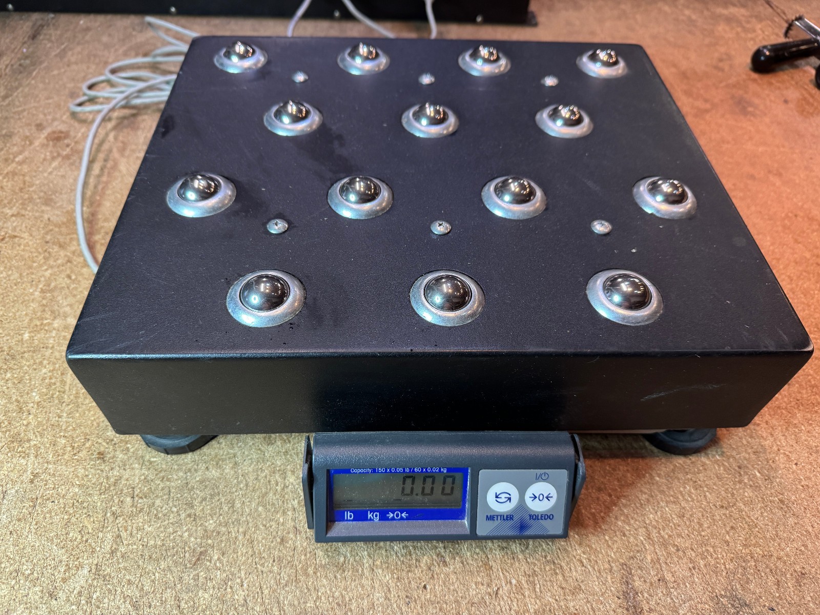 USB Mettler-Toledo PS60 Shipping Scale 150 lbs x 0.05 lbs,  WITH ROLL TOP!