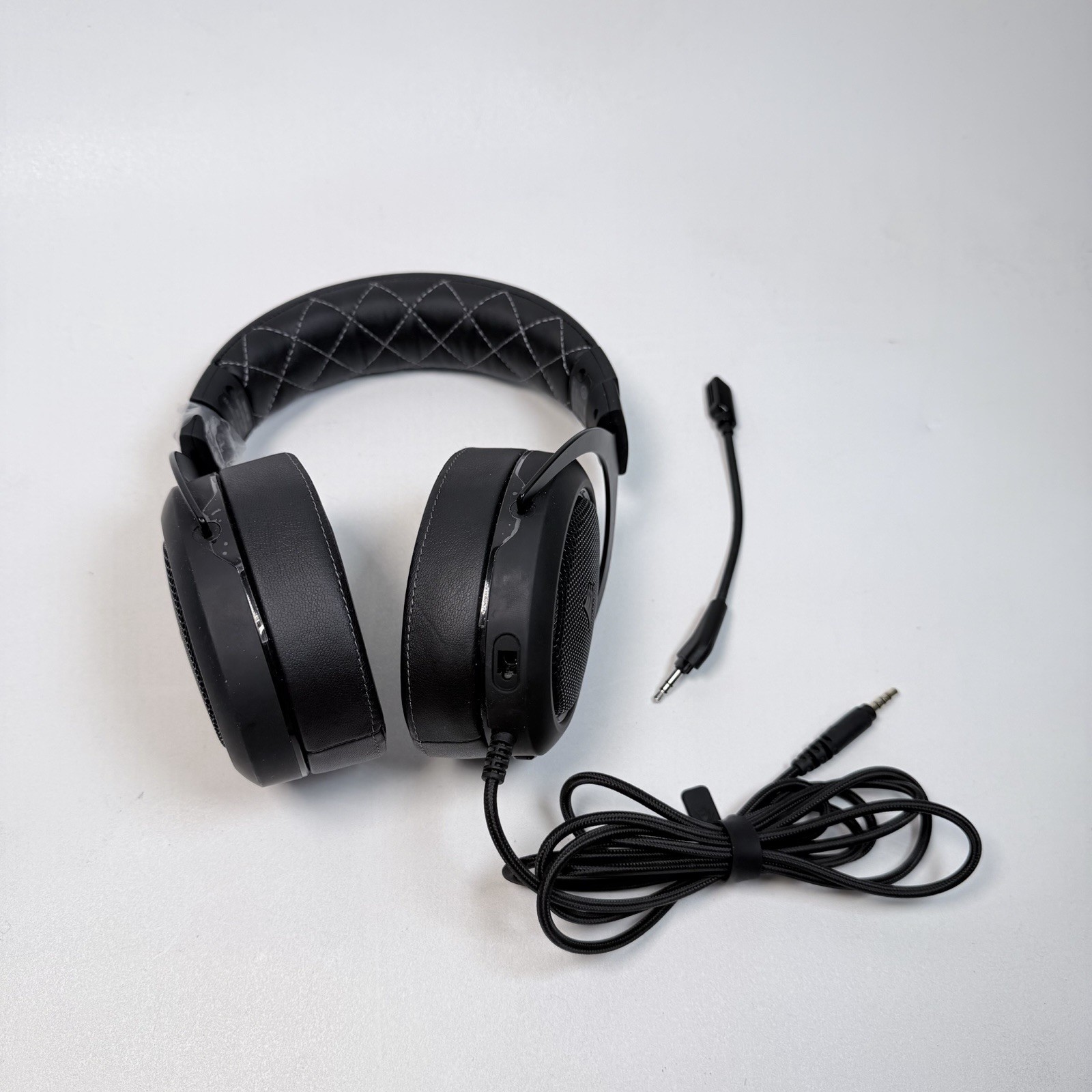 Corsair CA-9011215-NA Pro Stereo Gaming Headset, Carbon