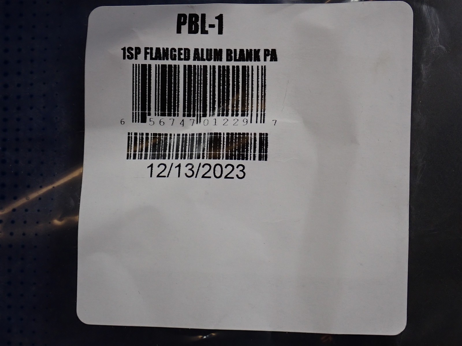 NEW Middle Atlantic PBL-1 1U Flanged Blank Panel Rack Panel (EC4)