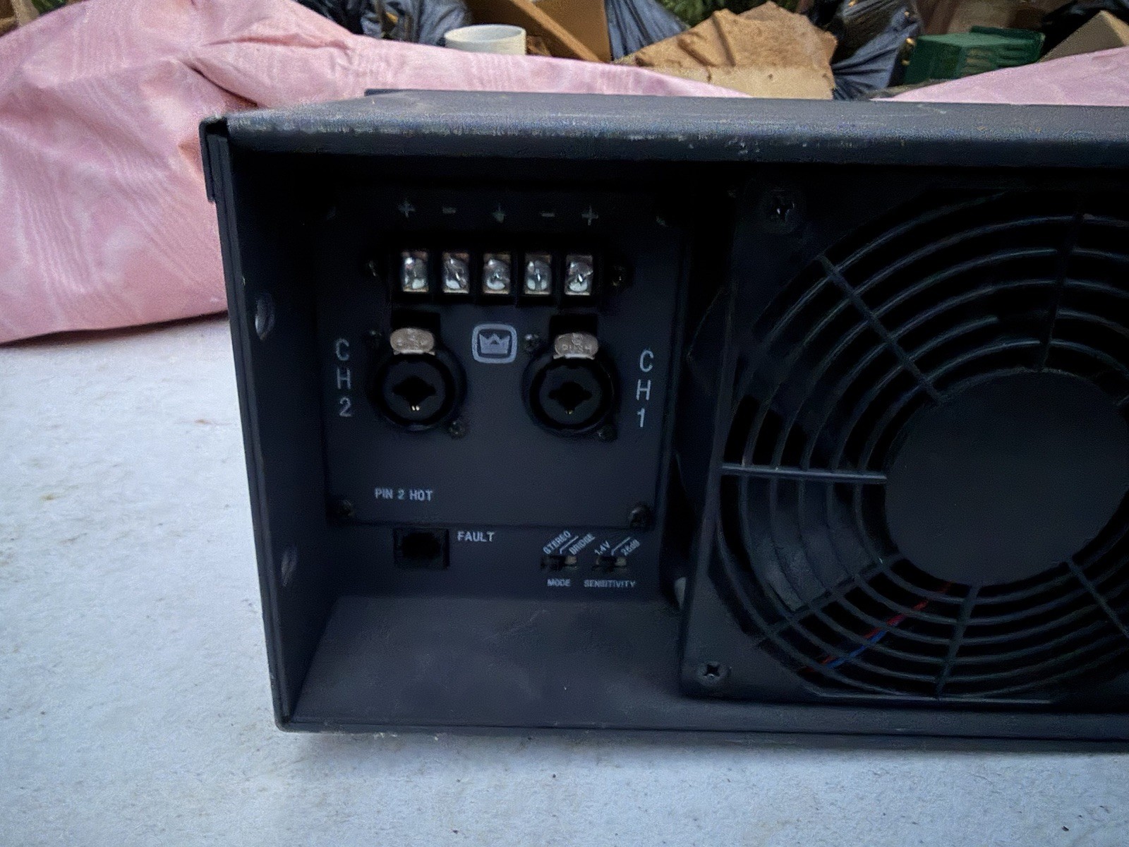 Rack Mount Crown CE1000 2-Channel Power Amplifier AS IS Untested / Powers On