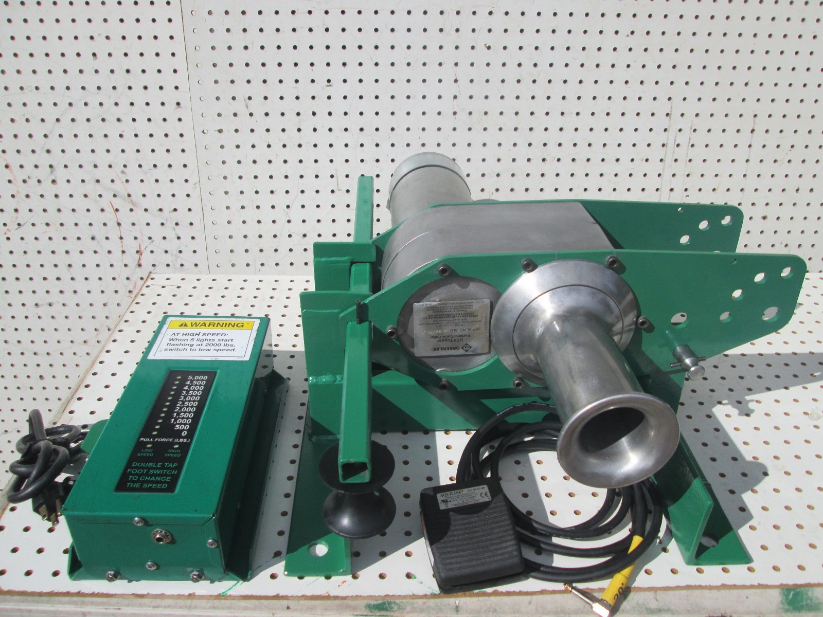 GREENLEE UT4 2 speed control box foot pedal Puller Floor Mount 4k Ready to Pull
