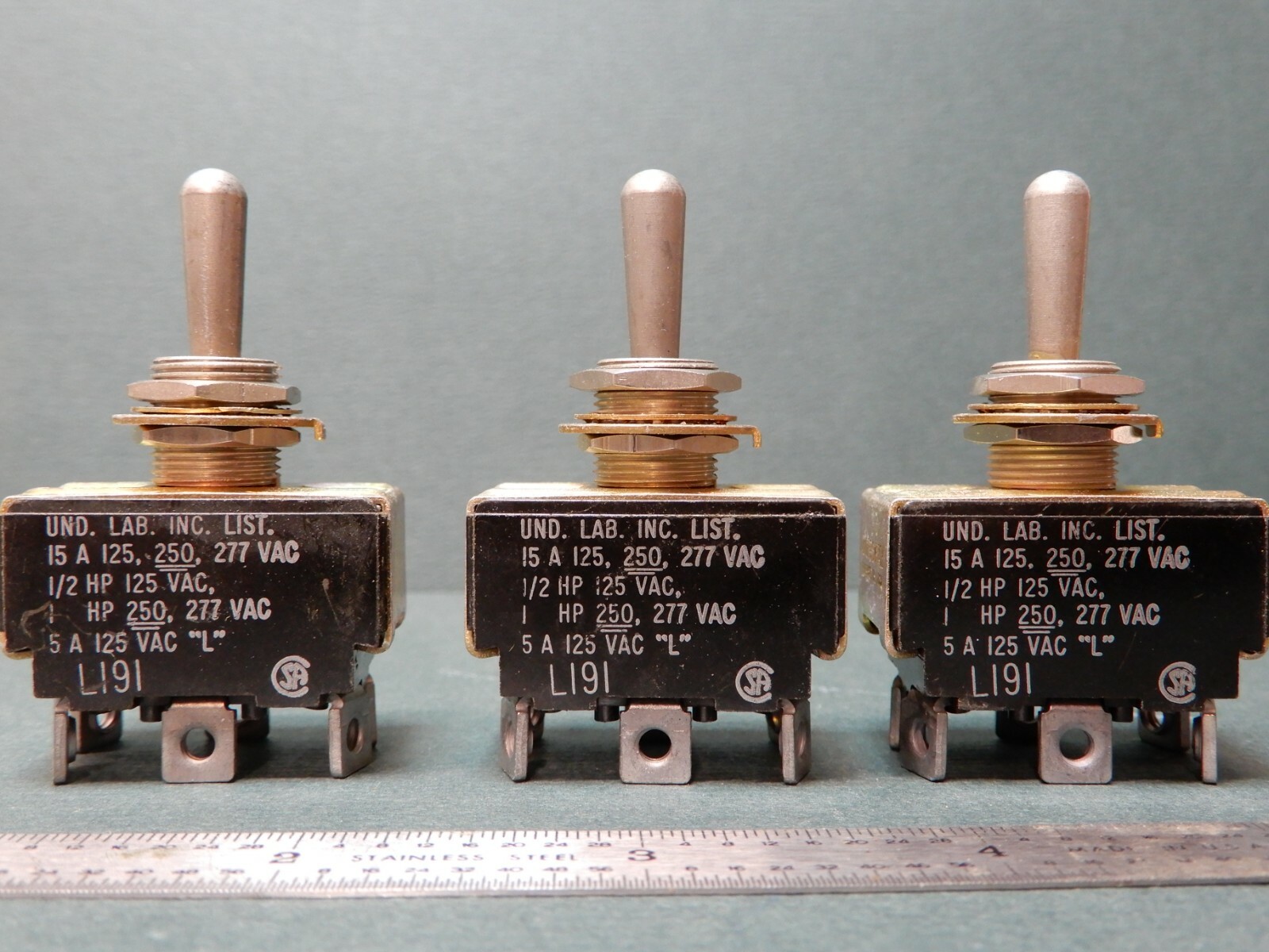 Micro Switch 512TS1-1 On-Off-On DPDT Toggle Switches Qty 3 NOS Includes Screws