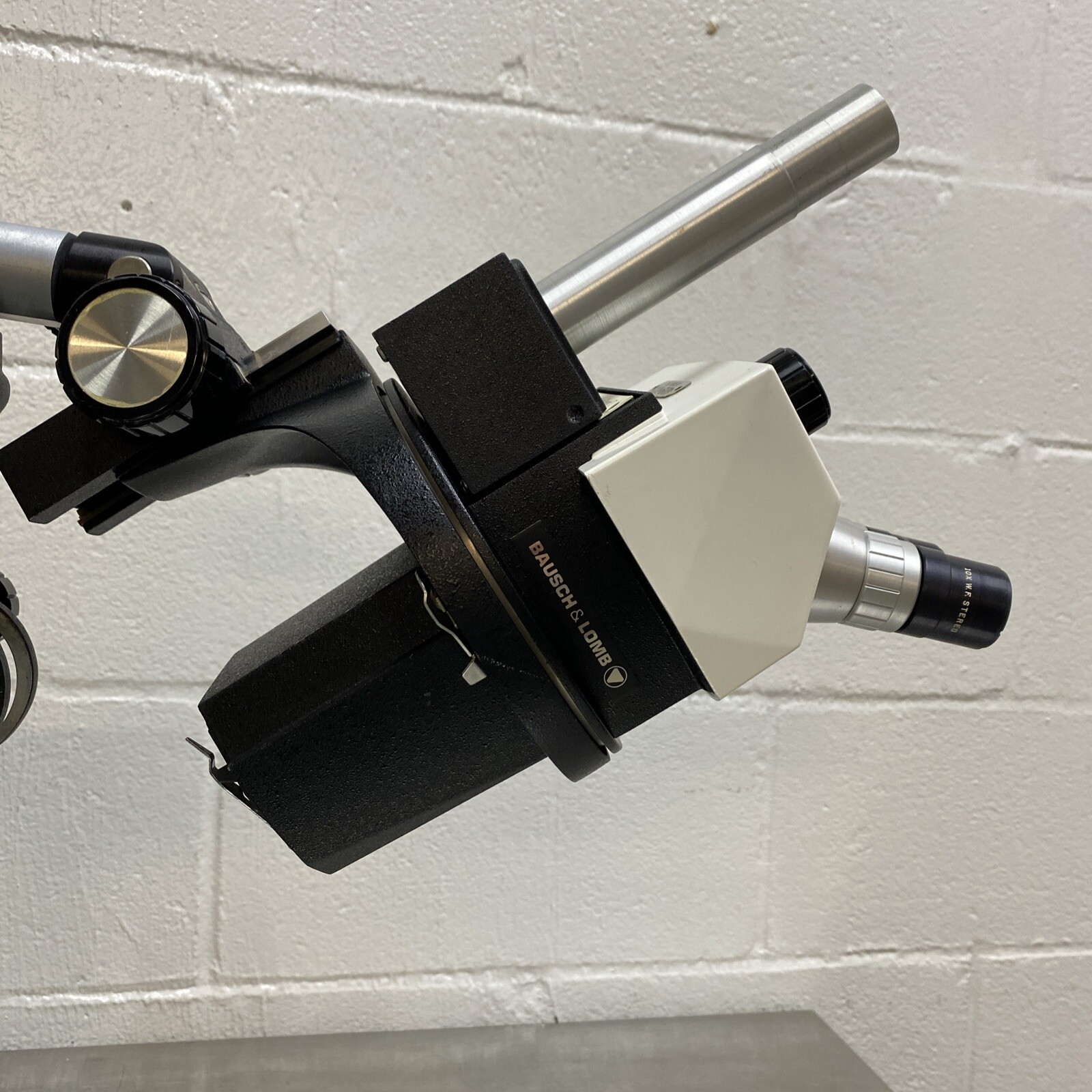 Bausch & Lomb StereoZoom 7 Microscope With Pivot Boom Arm Stand