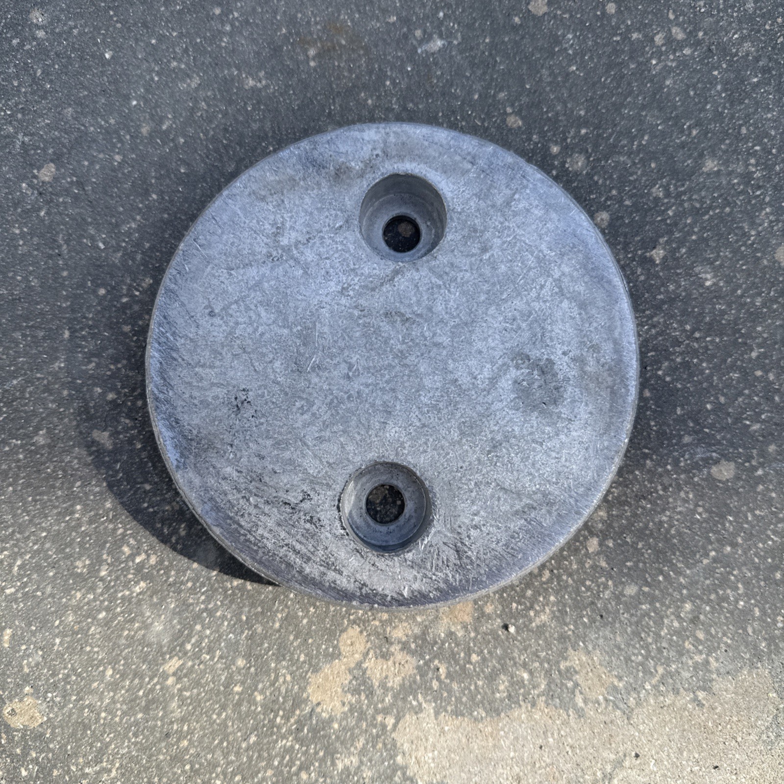 Quicksilver 847635001 Mercury Marine Outboard Round Zinc Anode 56 857500-7