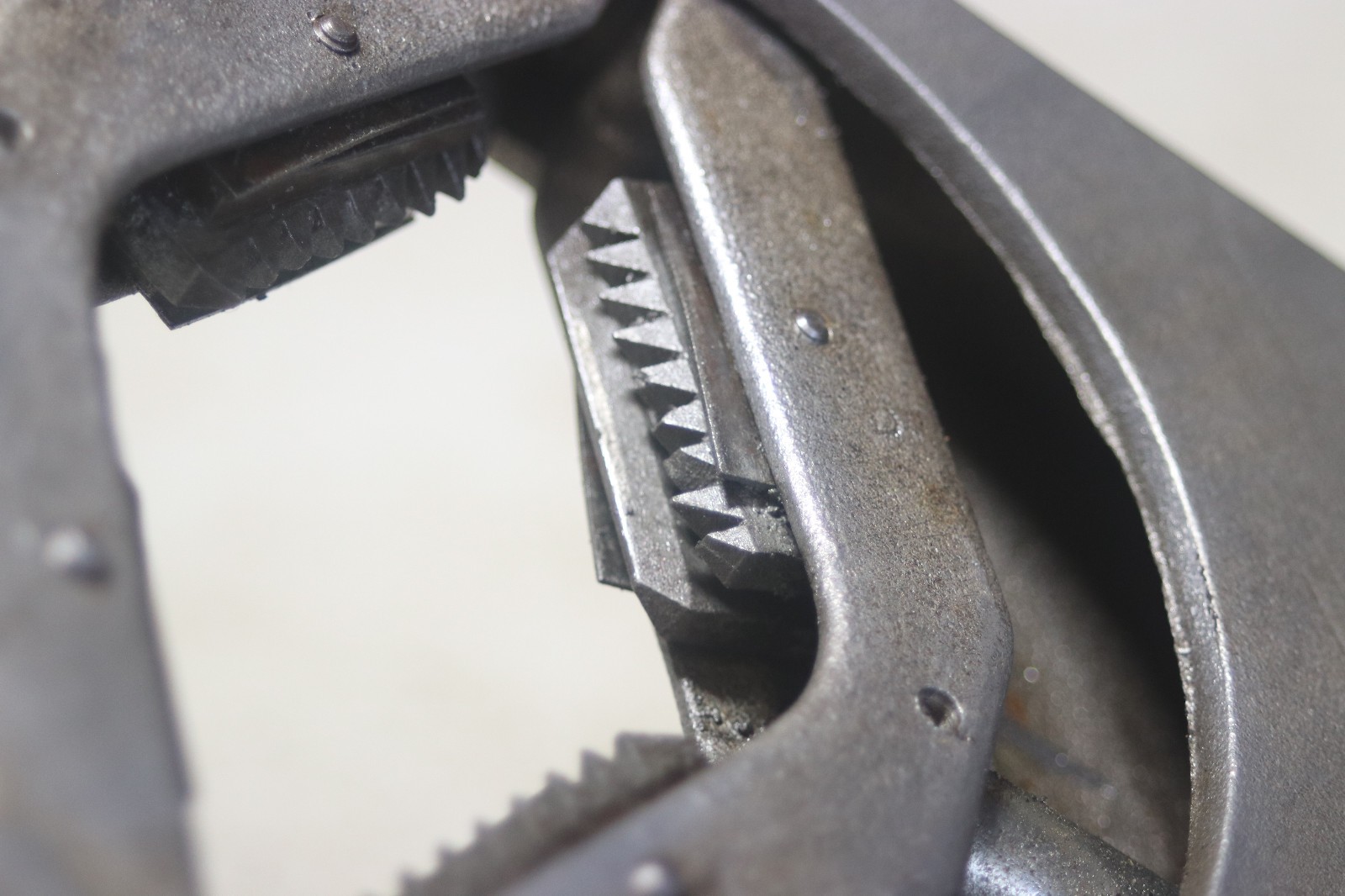 BWP M1942 1-3/4 to 4 Inch Thread Restorer