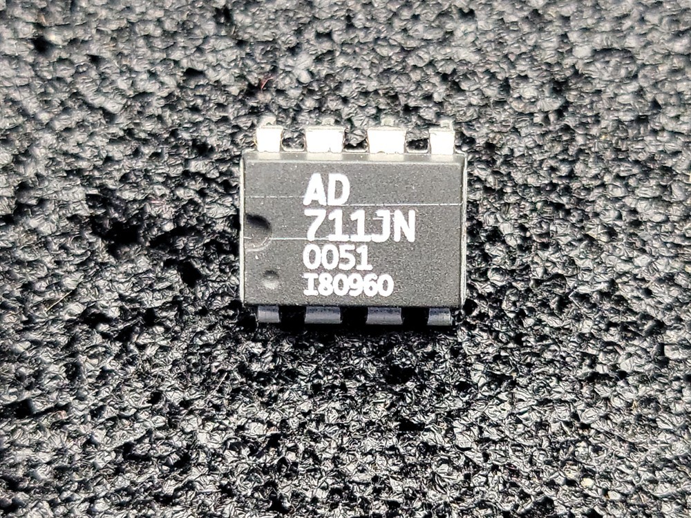New (5pcs) AD711JN ANALOG DEVICES IC Linear