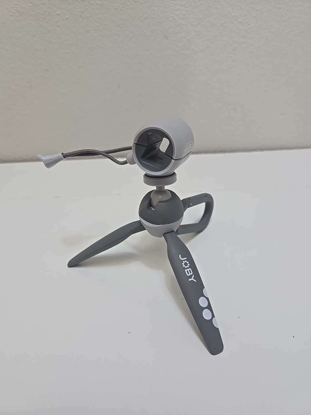 JOBY - HandyPod Clip Tripod Cell Phone Mount Foldable Table Top Grey Vlog Camera