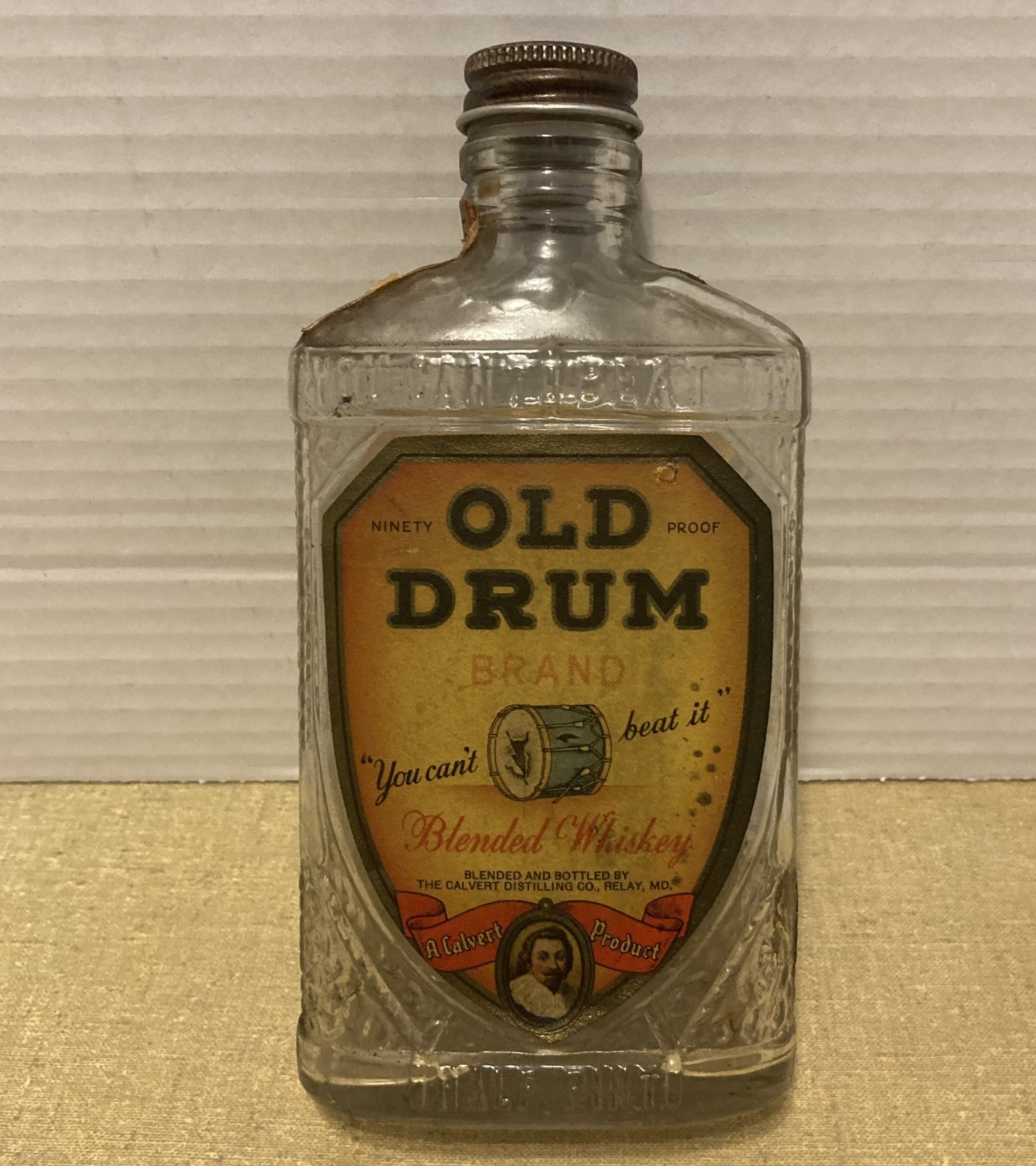 Vintage Old Drum Brand Whiskey Calvert Distilling Relay, Md 1/2 Pint Bottle