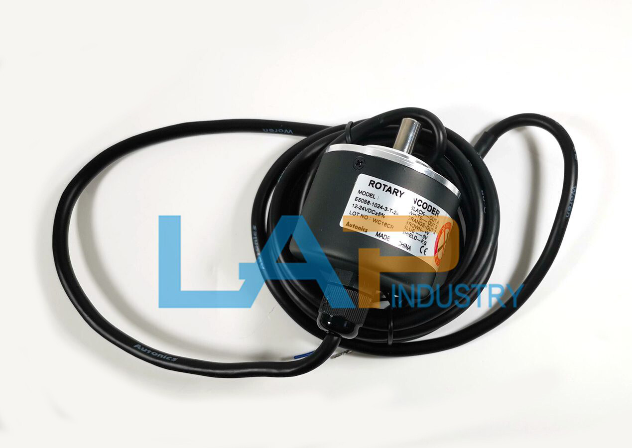 1PCS New For E50S8-1024-3-T-24 rotary encoder